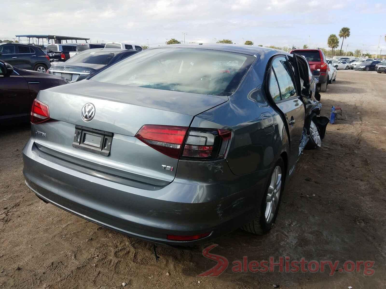 3VW2B7AJ3JM261914 2018 VOLKSWAGEN JETTA