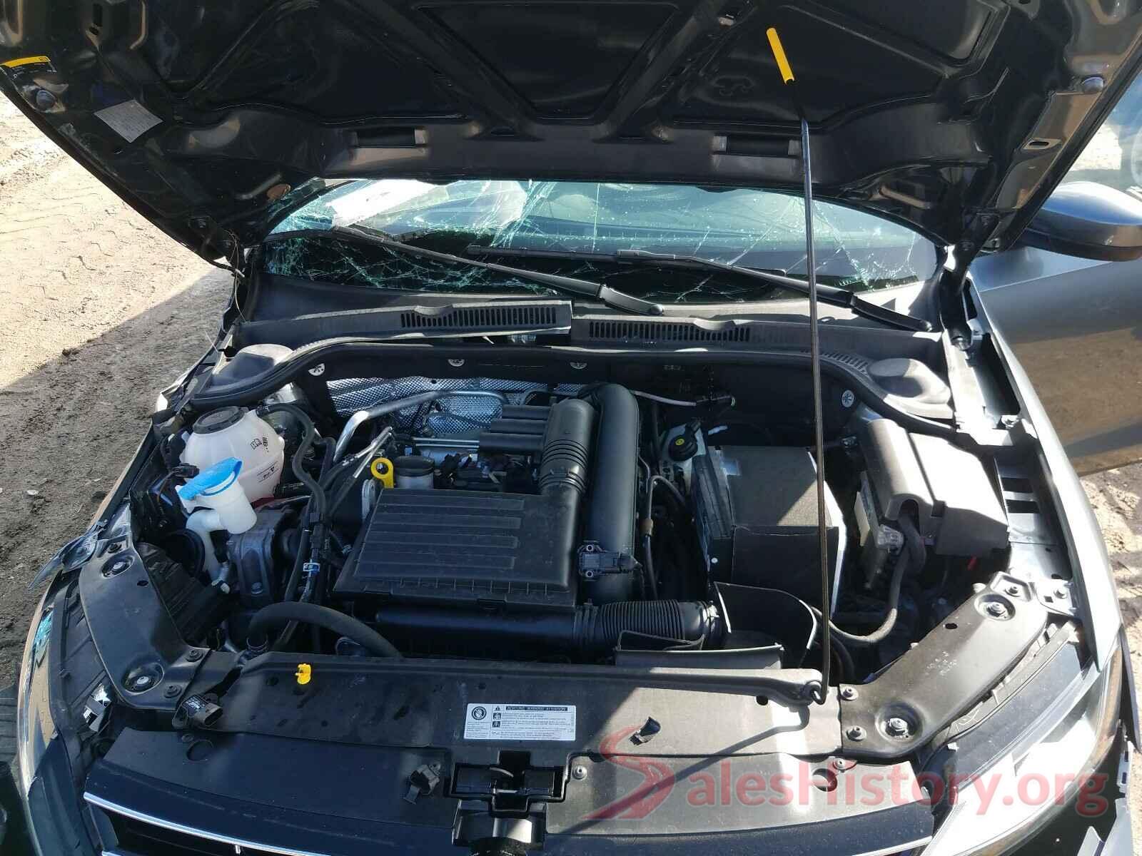 3VW2B7AJ3JM261914 2018 VOLKSWAGEN JETTA