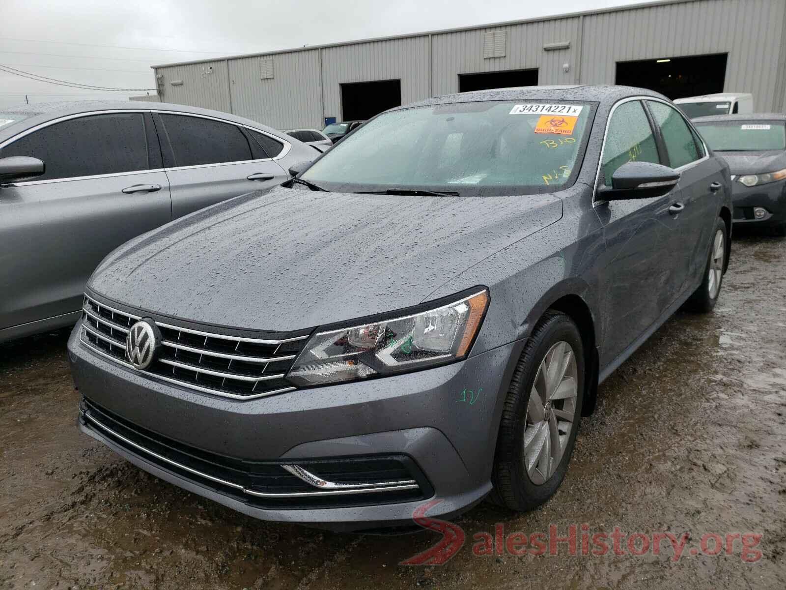 1VWBA7A37JC041942 2018 VOLKSWAGEN PASSAT