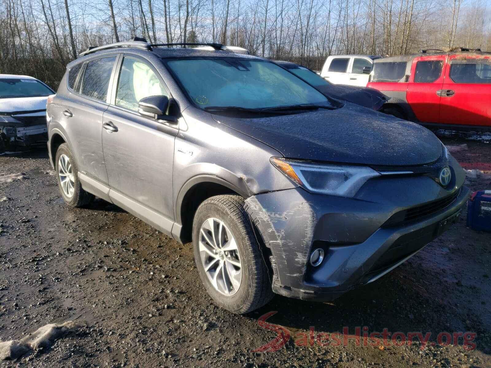 JTMRJREVXJD160586 2018 TOYOTA RAV4