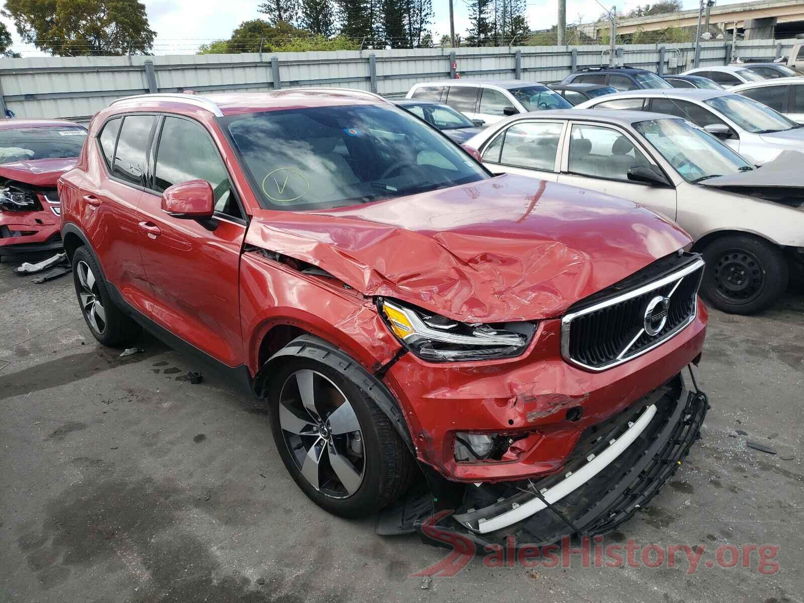 YV4AC2HKXK2053189 2019 VOLVO XC40