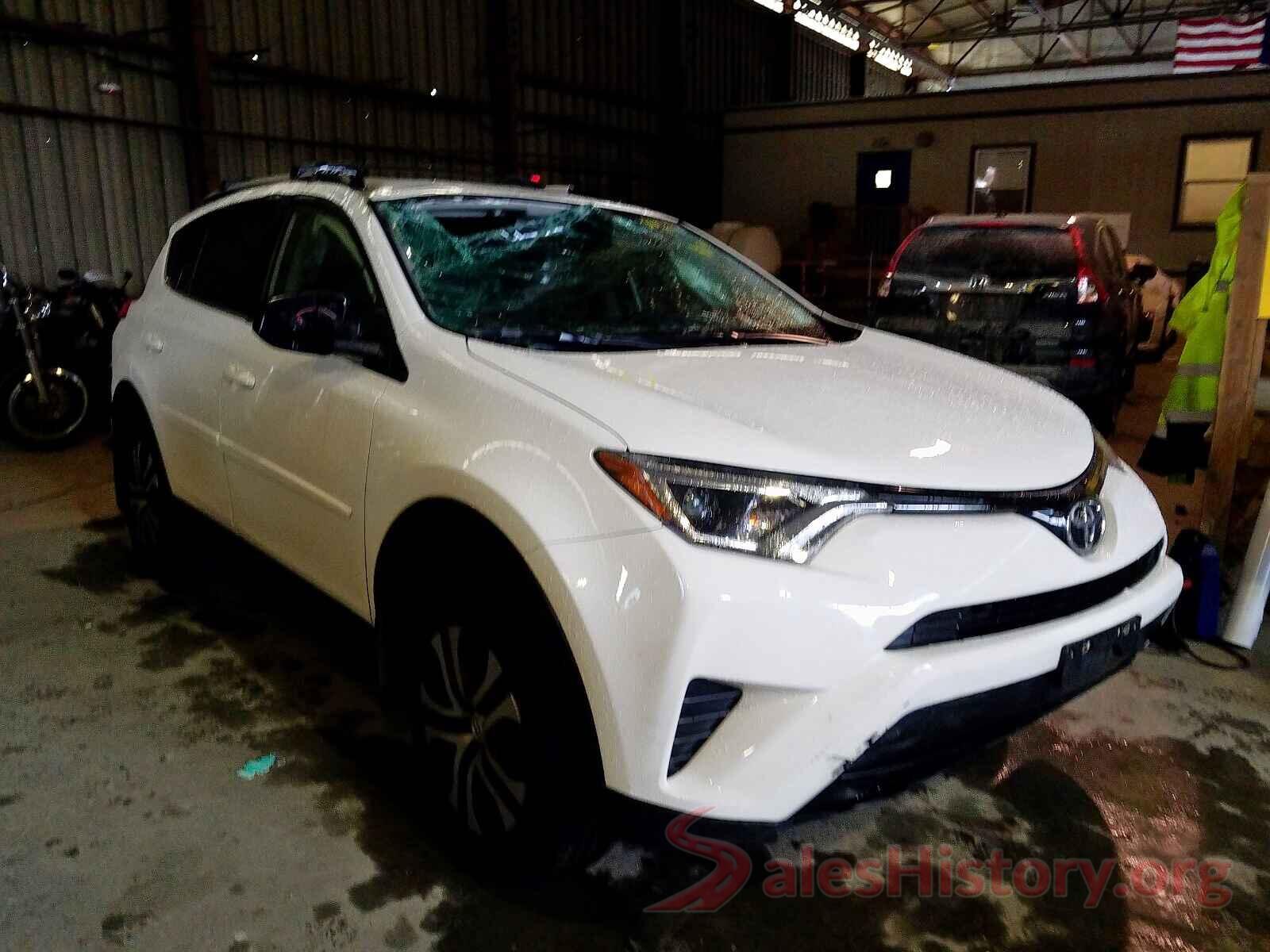 JTMBFREV3GJ094444 2016 TOYOTA RAV4