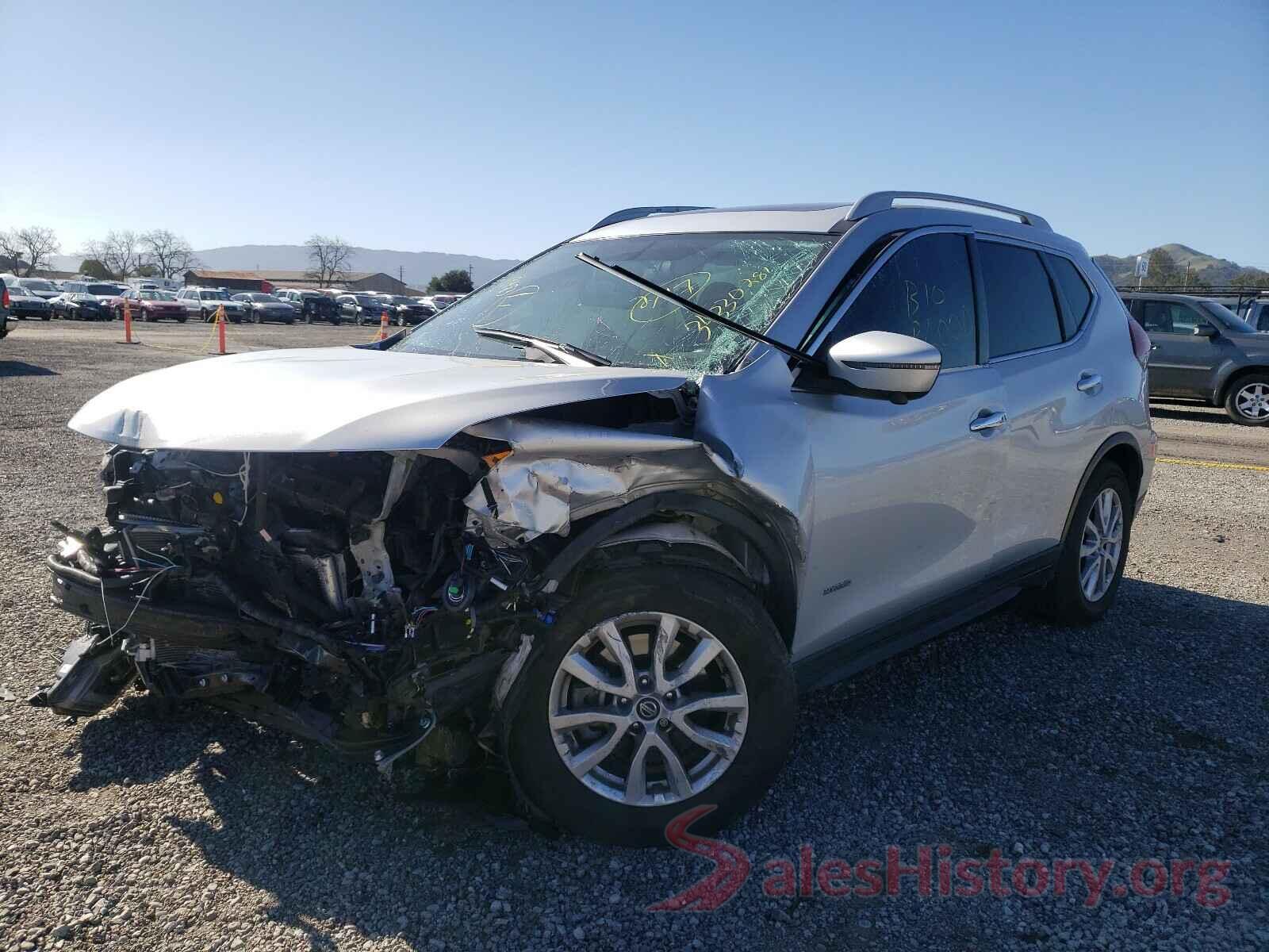 5N1ET2MT4JC846480 2018 NISSAN ROGUE