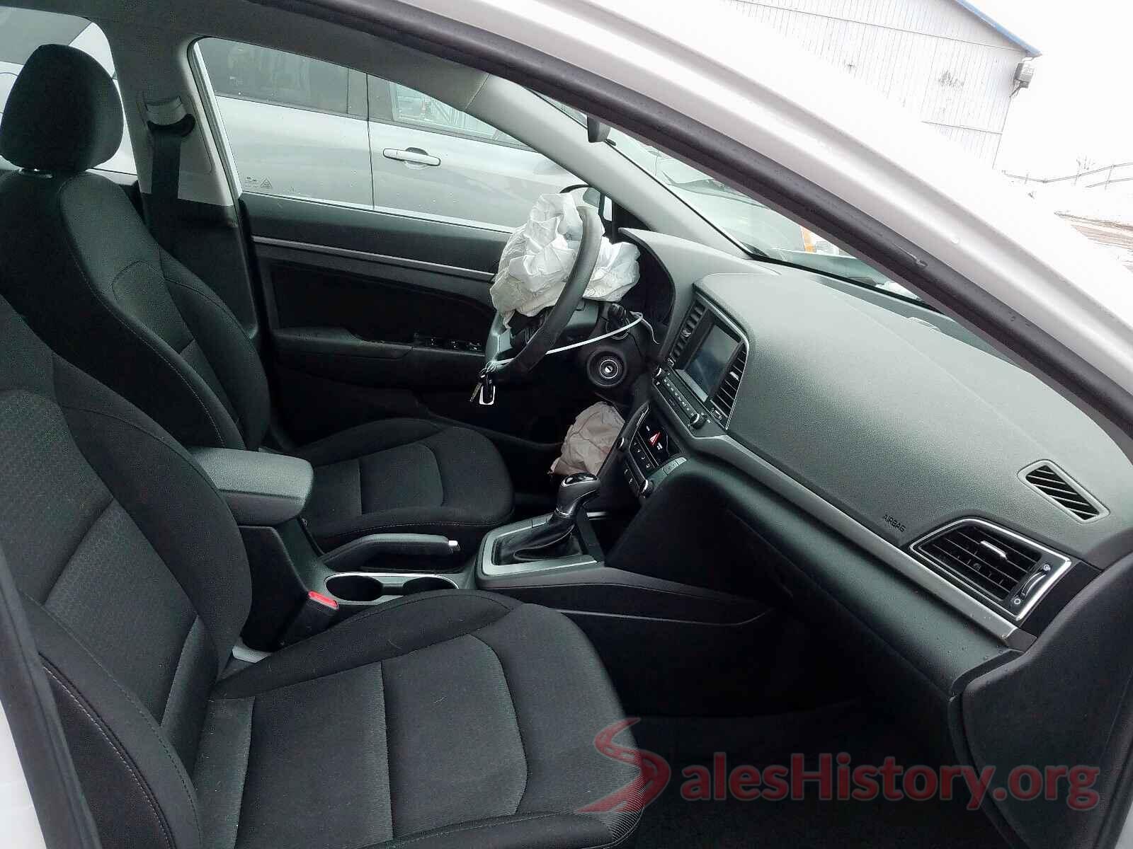 5NPD84LF0JH368913 2018 HYUNDAI ELANTRA