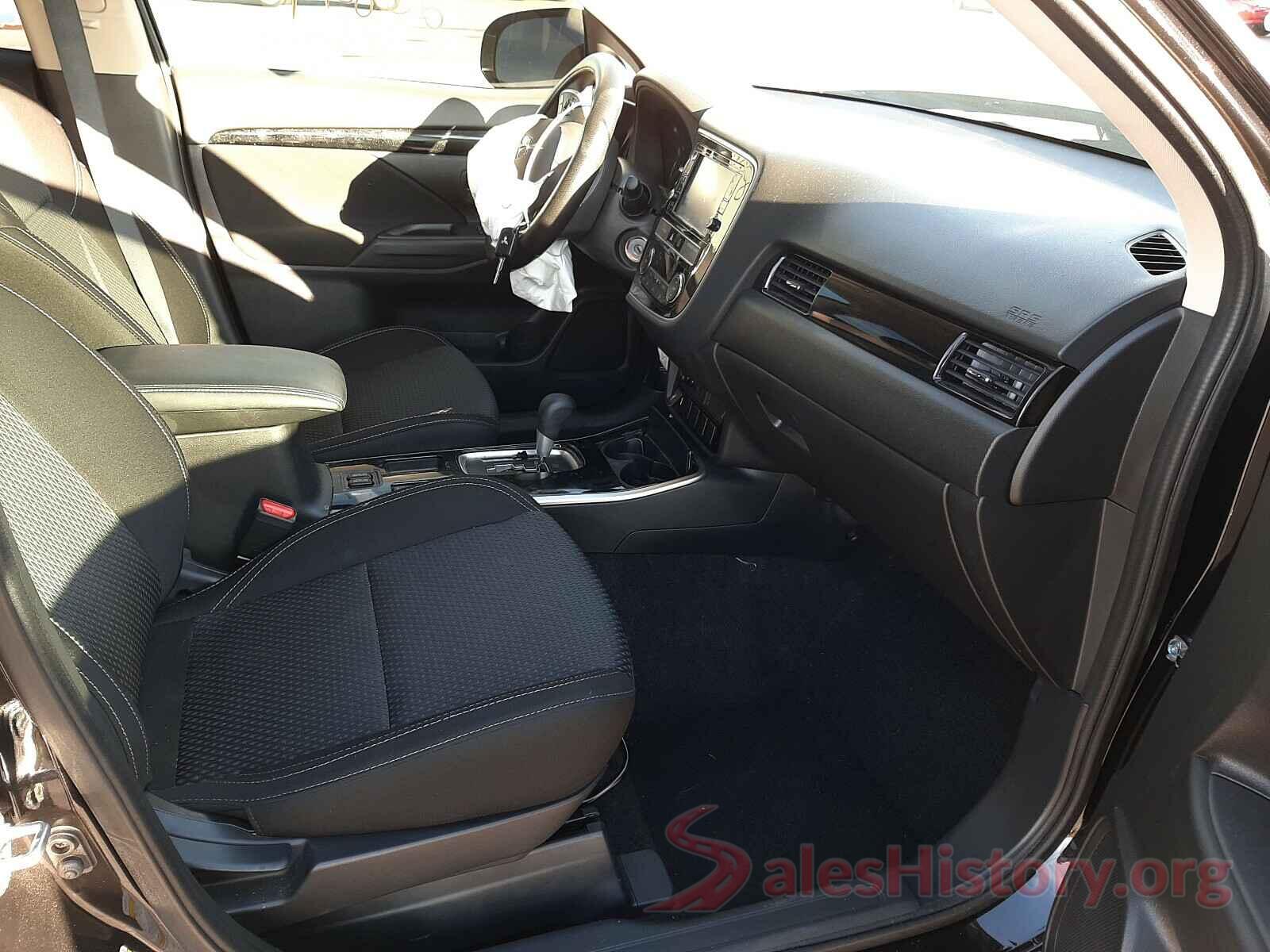 JA4AD2A30KZ008301 2019 MITSUBISHI OUTLANDER