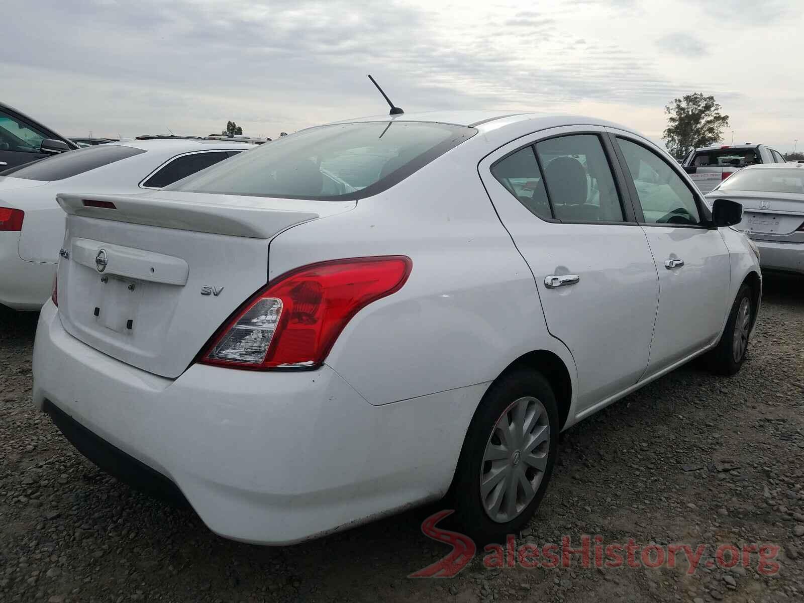 3N1CN7AP5JL804384 2018 NISSAN VERSA