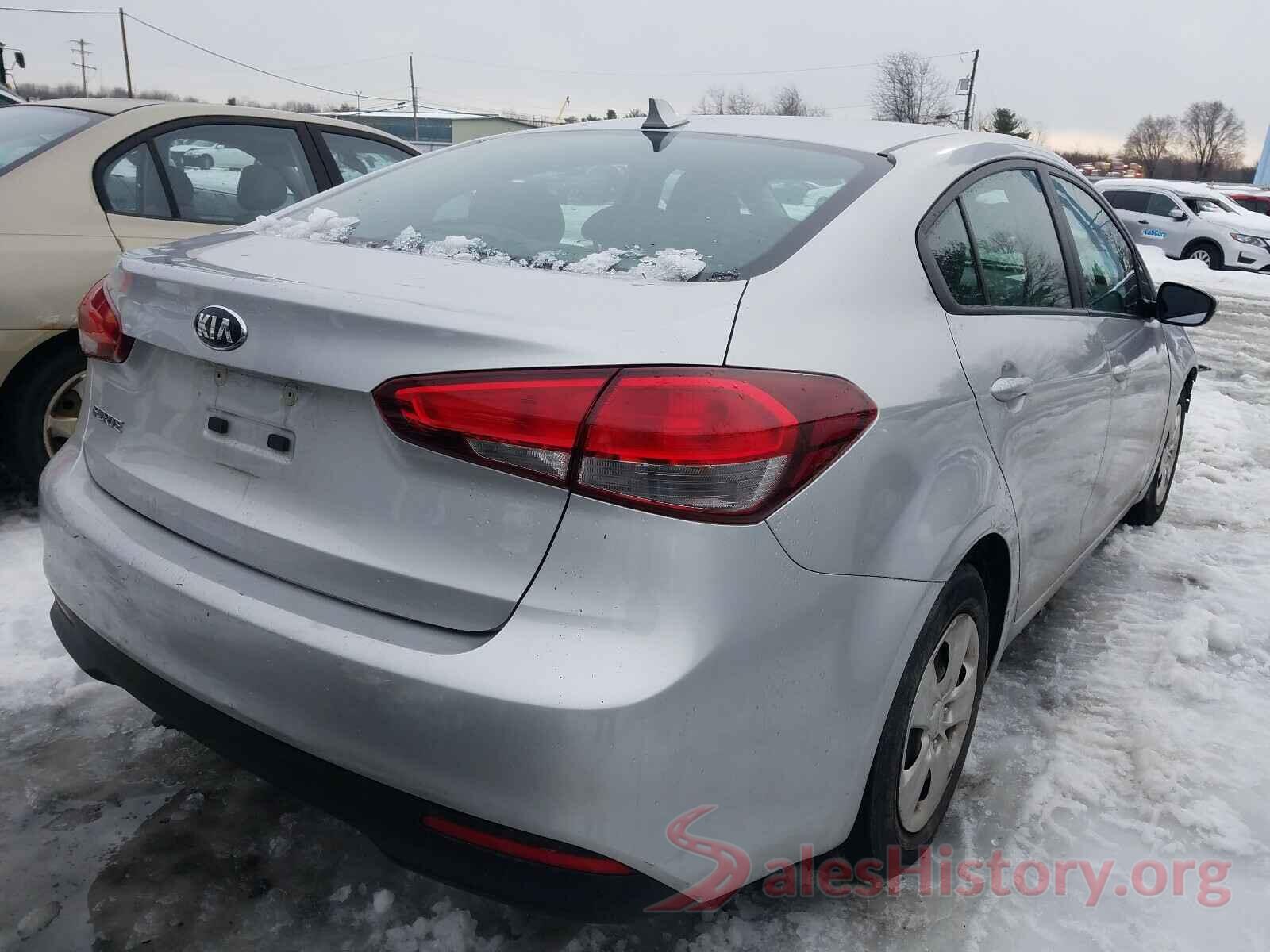 3KPFK4A7XHE013624 2017 KIA FORTE