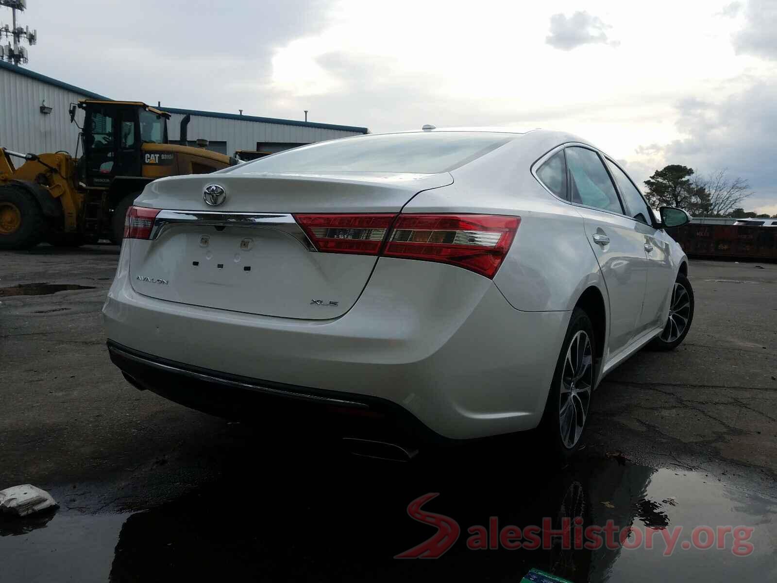 4T1BK1EB2JU265348 2018 TOYOTA AVALON