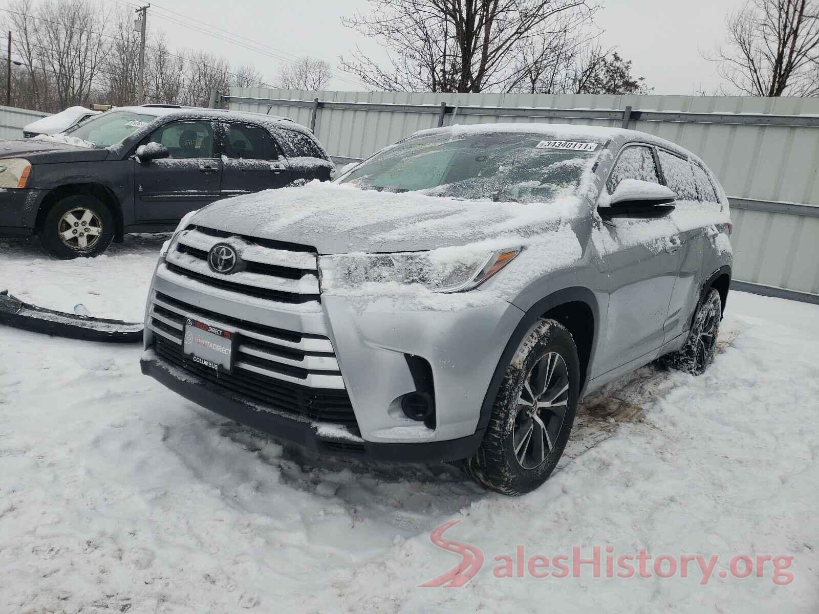 5TDZARFH2JS033022 2018 TOYOTA HIGHLANDER