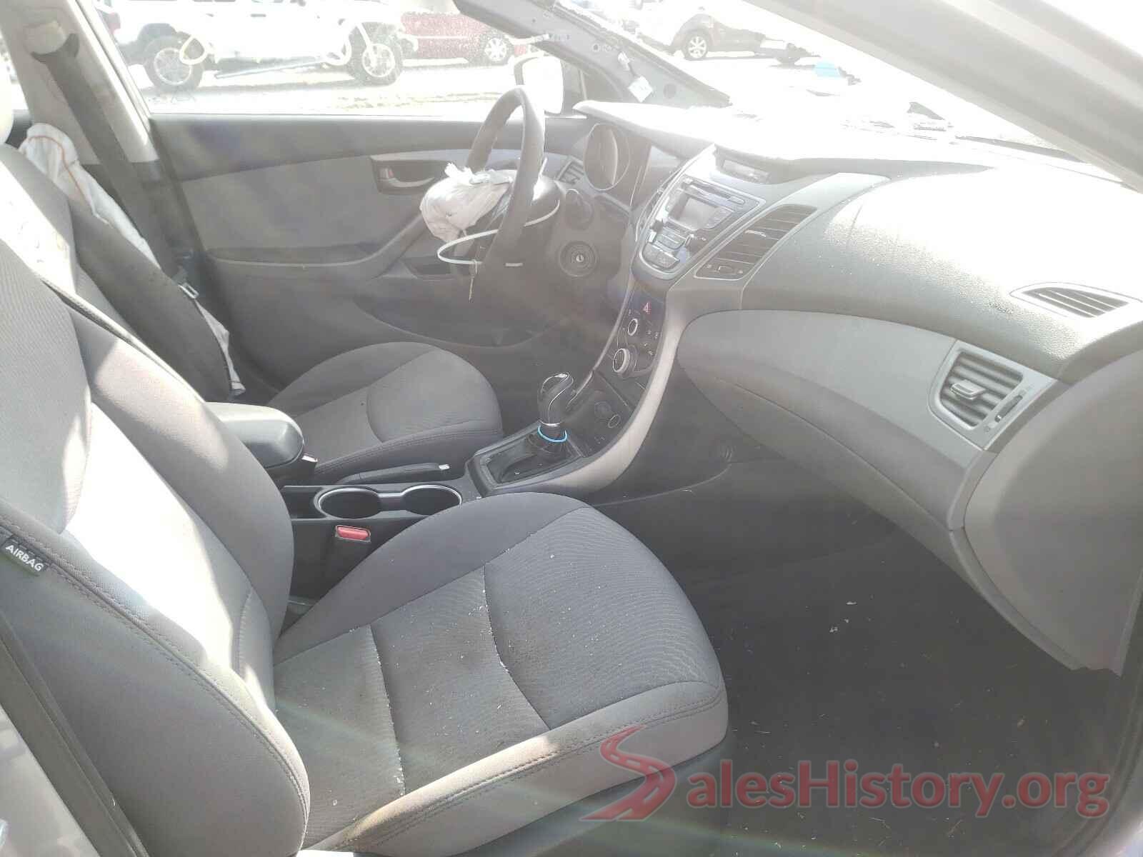 5NPDH4AE3GH688374 2016 HYUNDAI ELANTRA