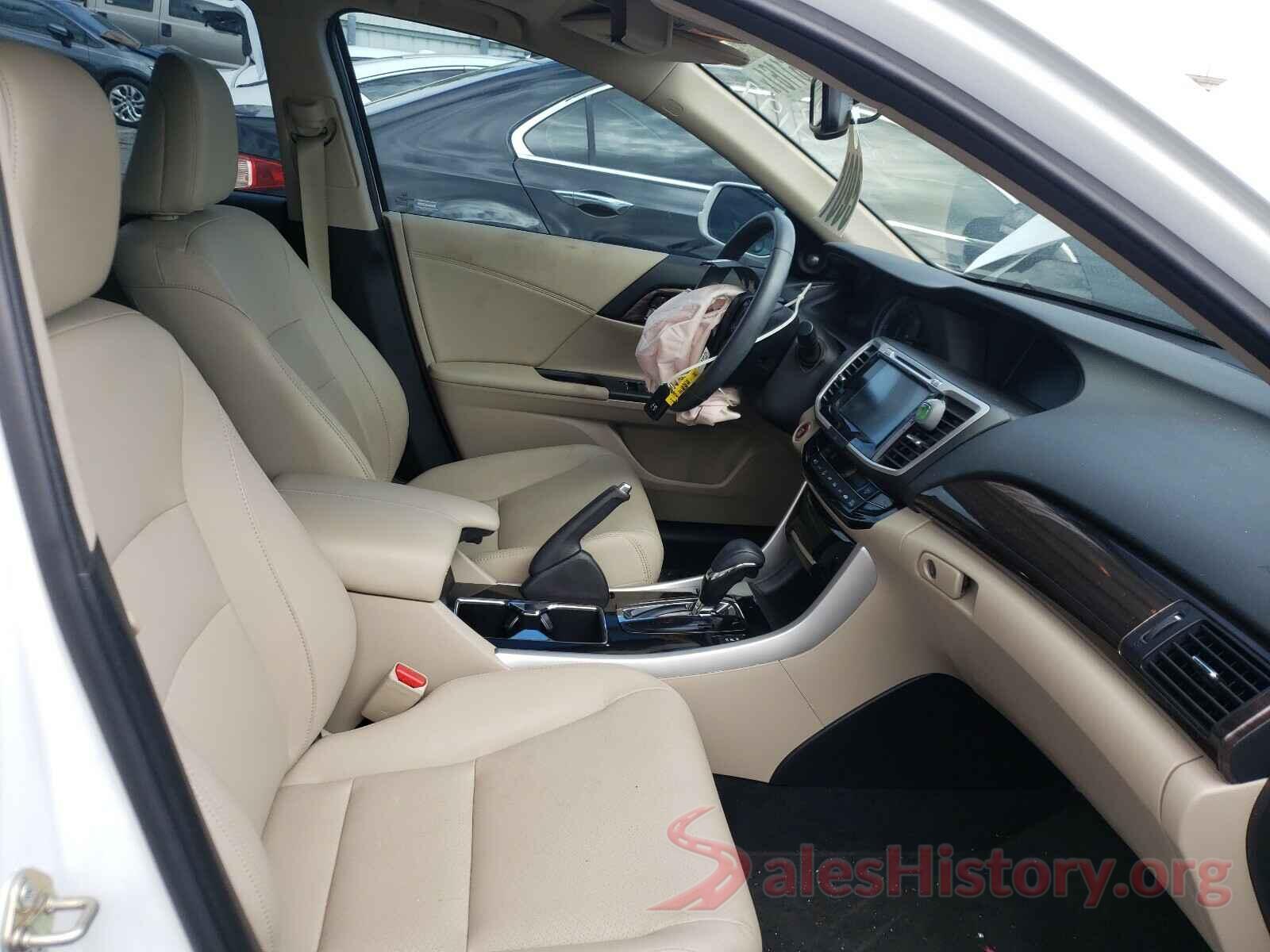 1HGCR2F88HA154197 2017 HONDA ACCORD