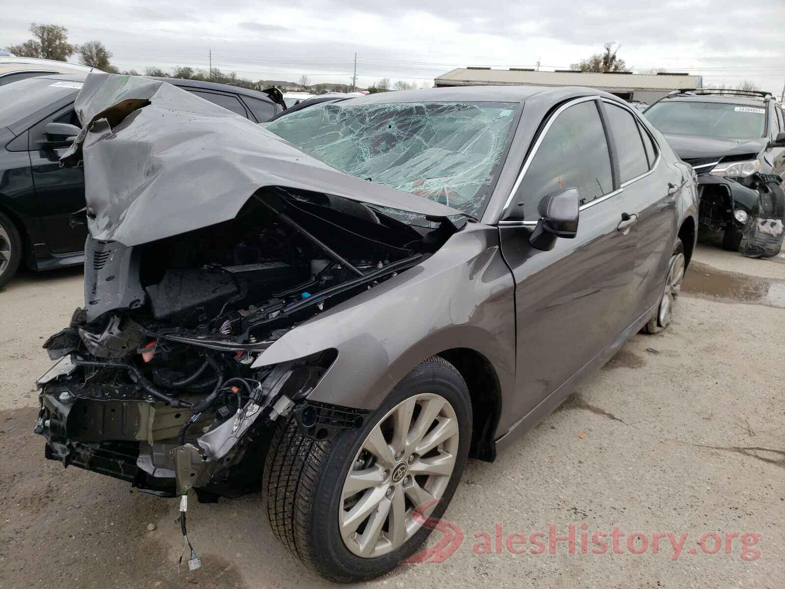 4T1C11AK6LU990449 2020 TOYOTA CAMRY