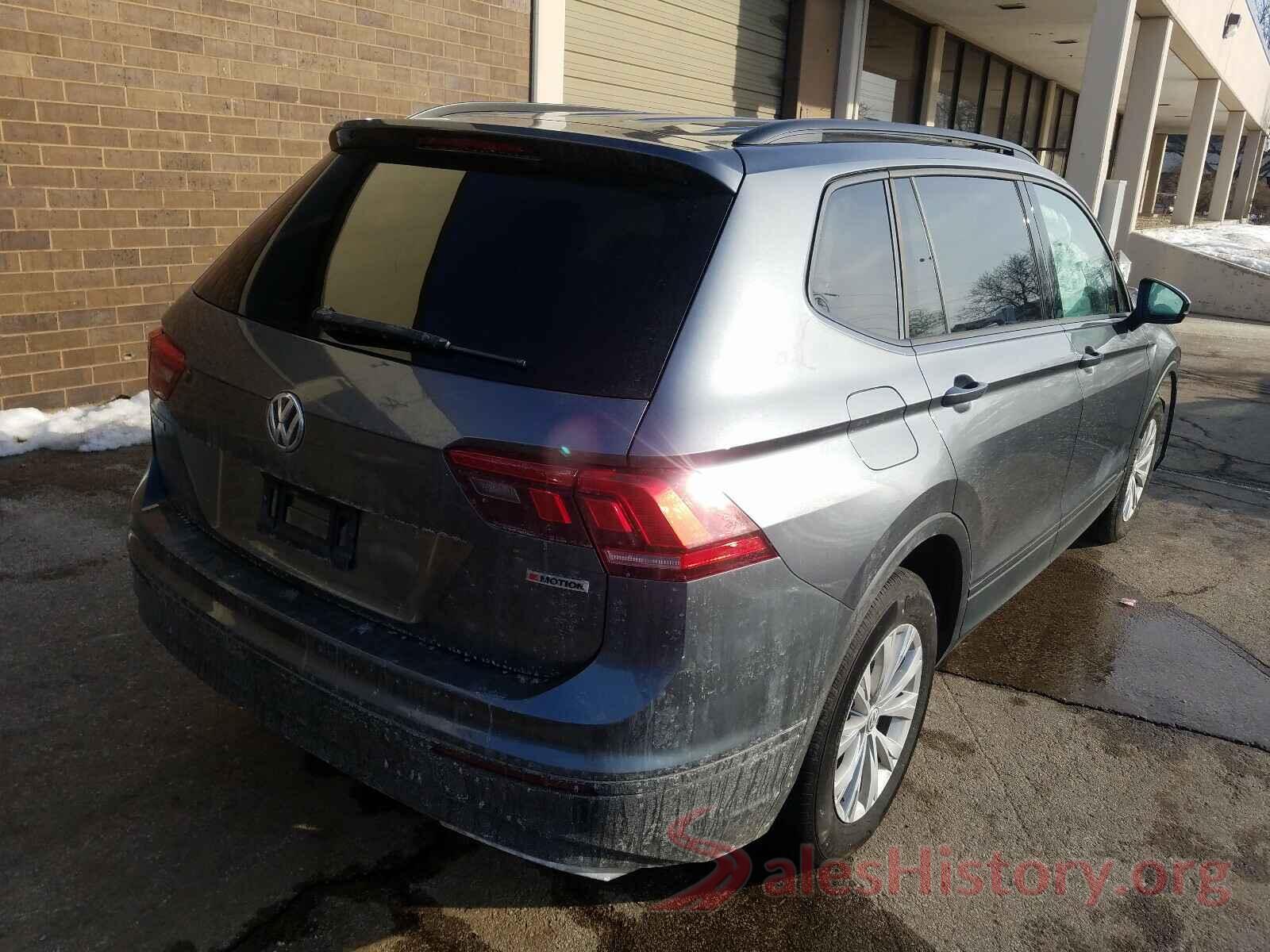 3VV0B7AX4KM158924 2019 VOLKSWAGEN TIGUAN