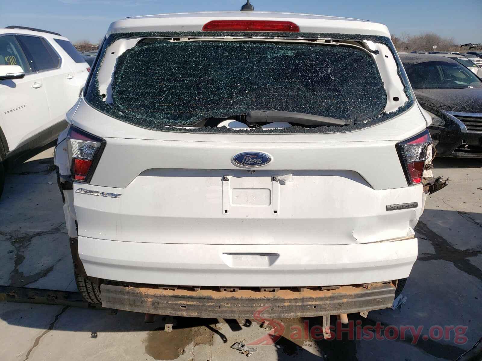 1FMCU0F7XJUA09431 2018 FORD ESCAPE