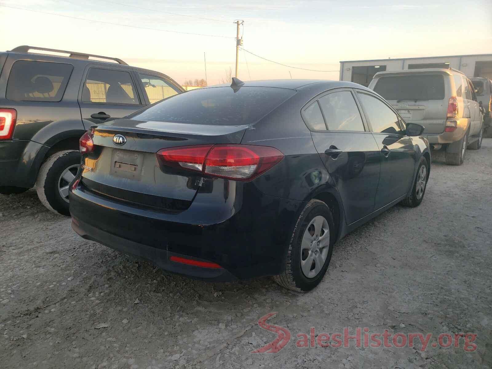 3KPFK4A72HE054930 2017 KIA FORTE