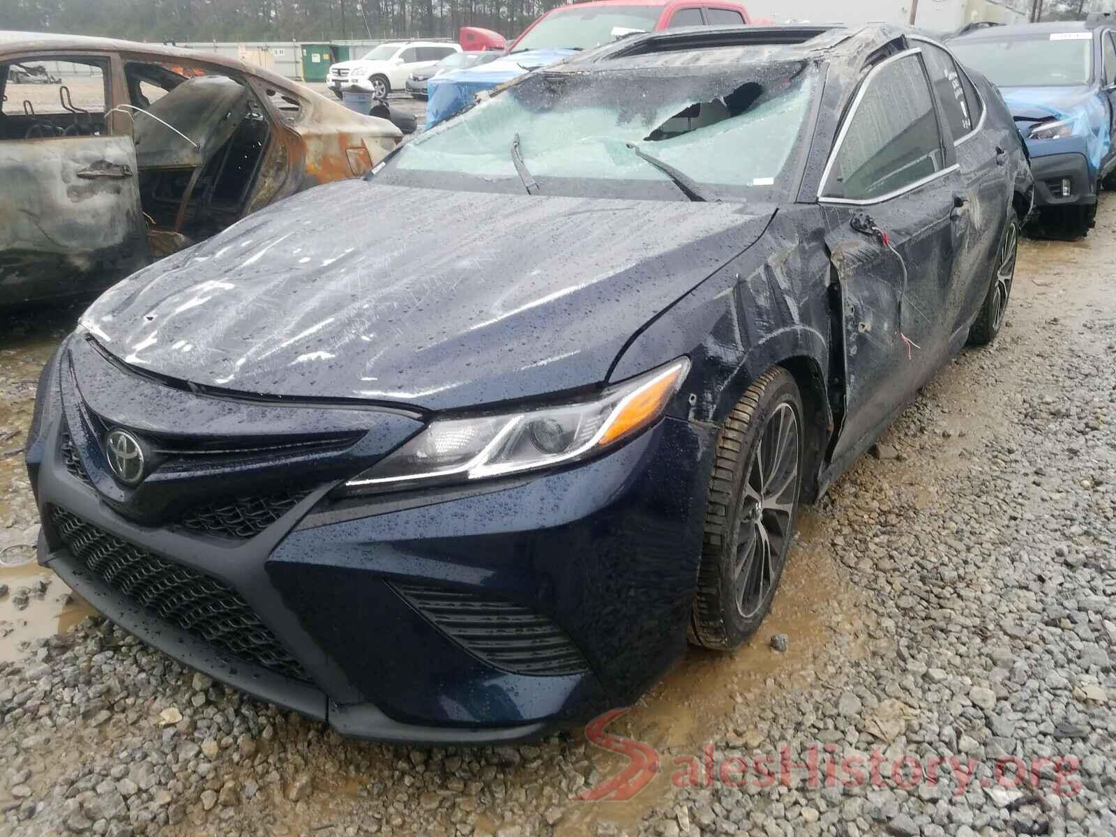 4T1B11HK1JU531117 2018 TOYOTA CAMRY