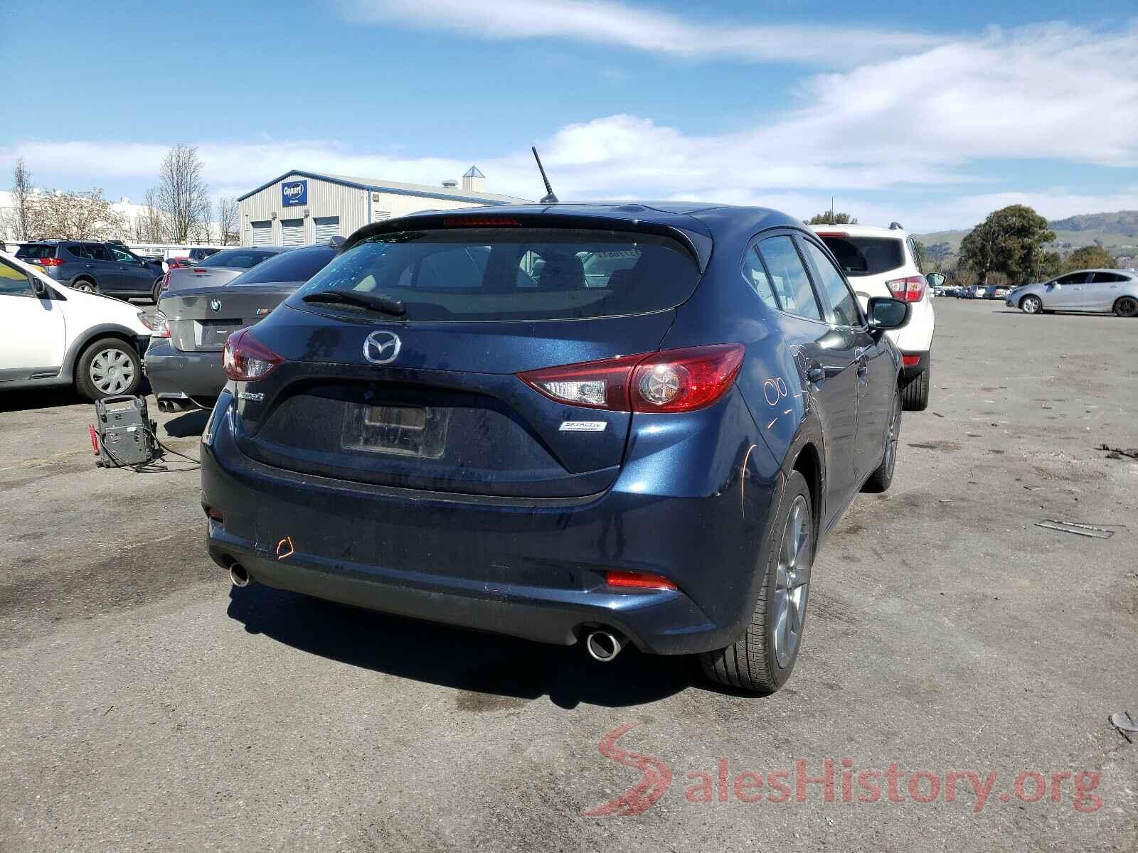 3MZBN1L31JM259971 2018 MAZDA 3