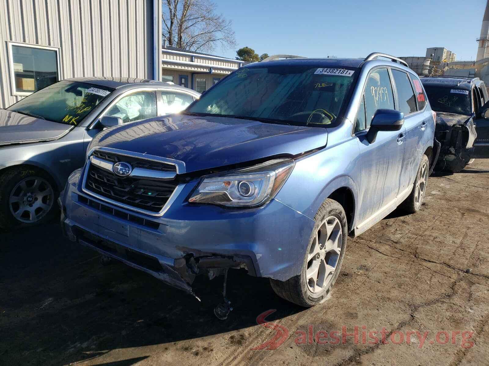 JF2SJATC8HH443982 2017 SUBARU FORESTER