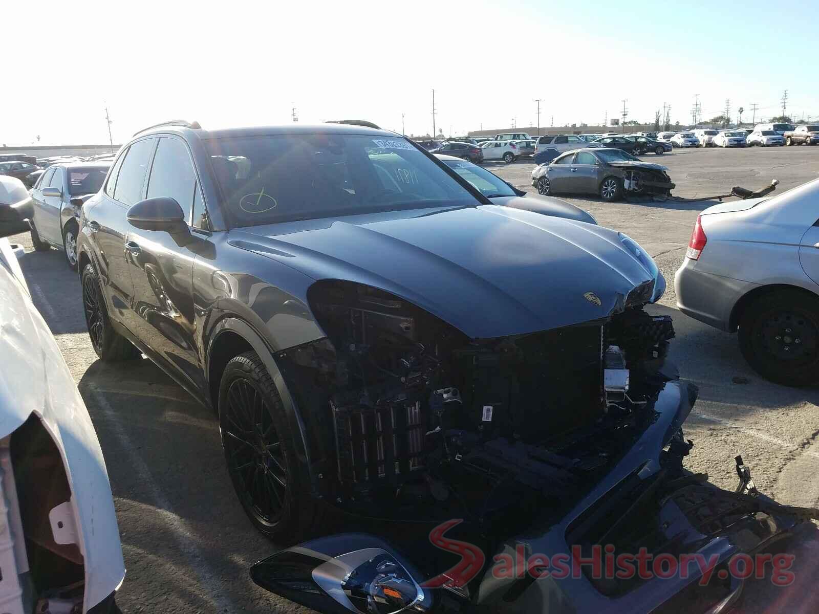 WP1AA2AY7KDA18832 2019 PORSCHE CAYENNE