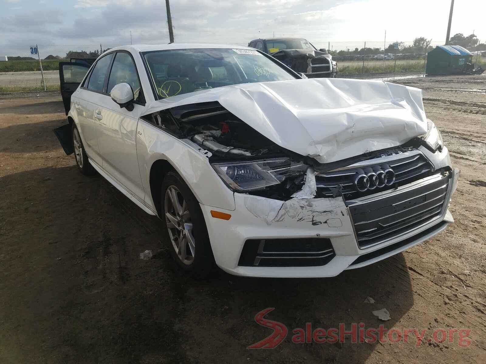 WAUKMAF42JA066216 2018 AUDI A4