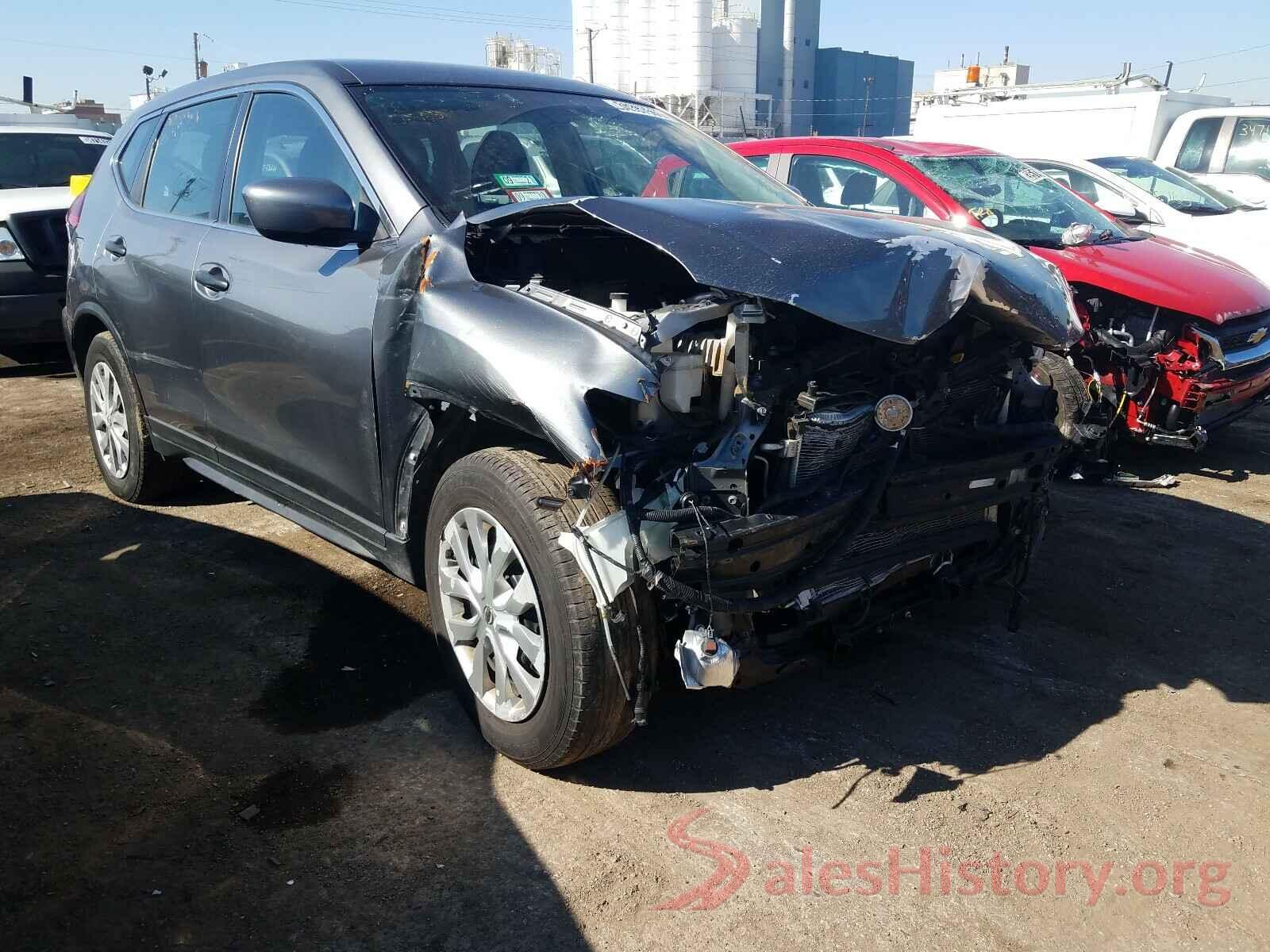 KNMAT2MV0HP568555 2017 NISSAN ROGUE