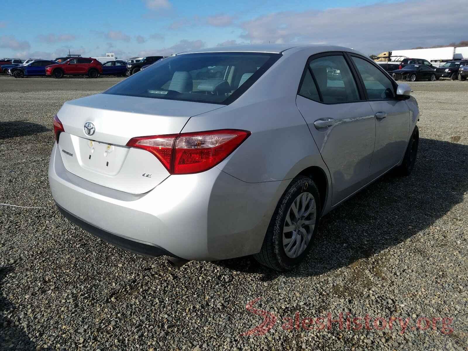 2T1BURHE7JC067882 2018 TOYOTA COROLLA