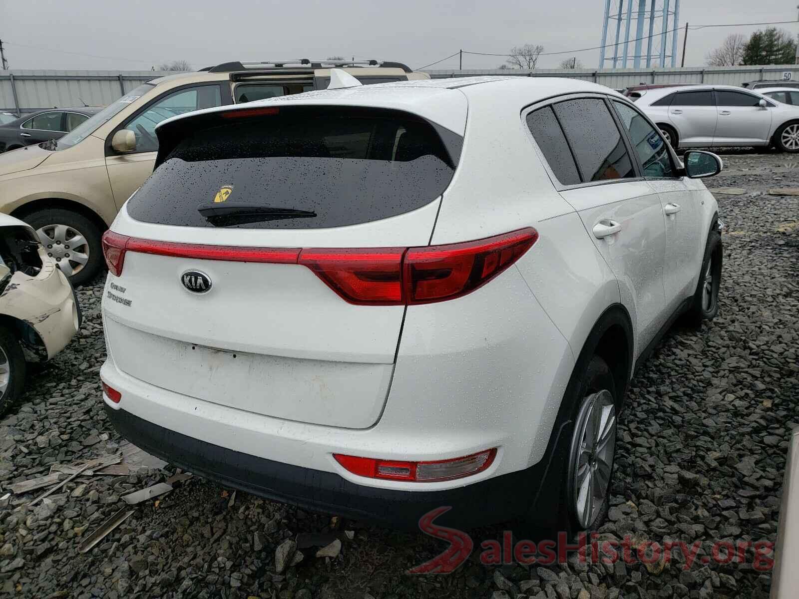 KNDPMCAC7J7393064 2018 KIA SPORTAGE