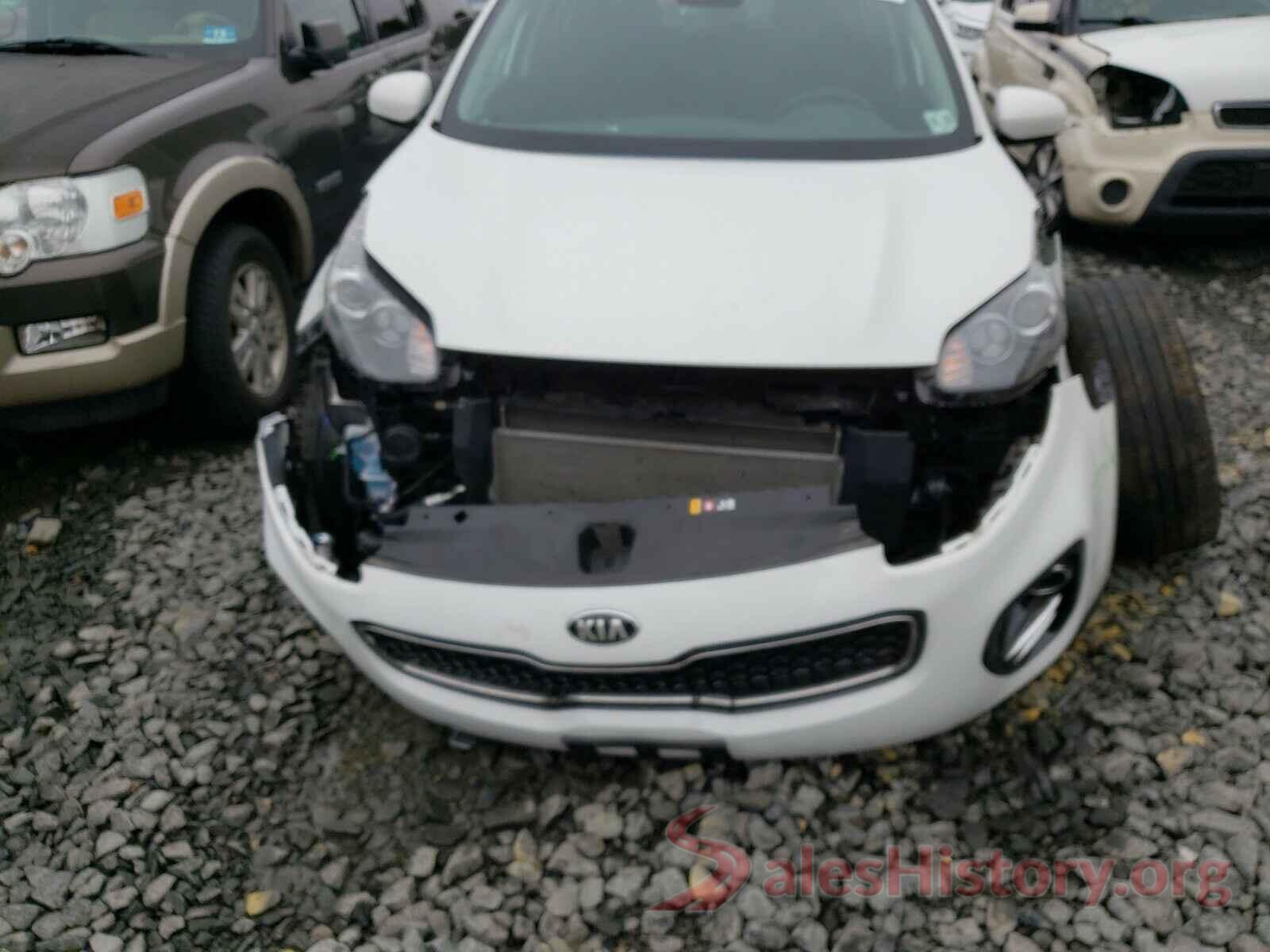 KNDPMCAC7J7393064 2018 KIA SPORTAGE