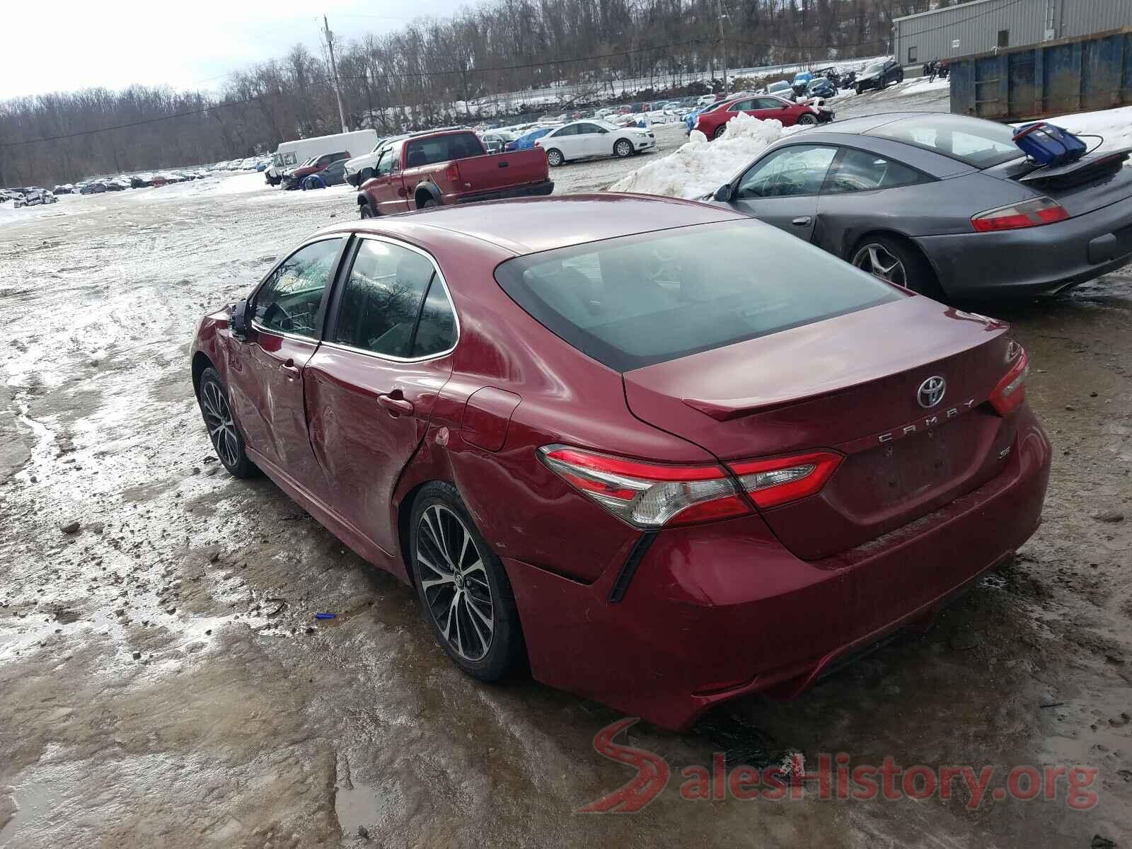 4T1B11HKXJU548787 2018 TOYOTA CAMRY