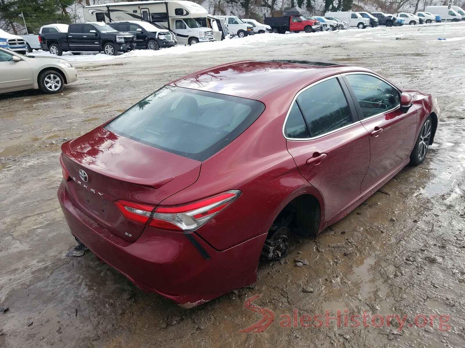 4T1B11HKXJU548787 2018 TOYOTA CAMRY