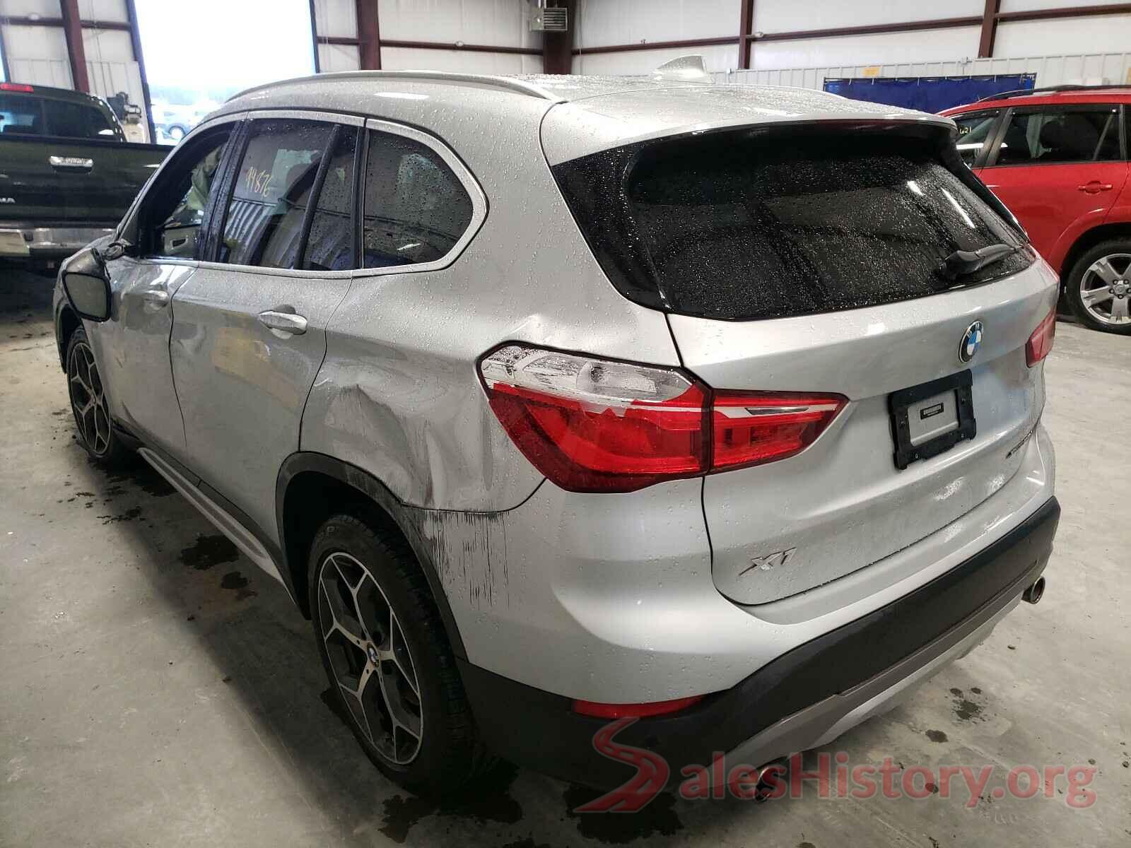 WBXHT3C59K5L37195 2019 BMW X1