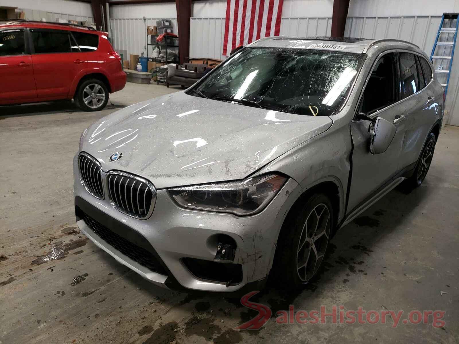 WBXHT3C59K5L37195 2019 BMW X1