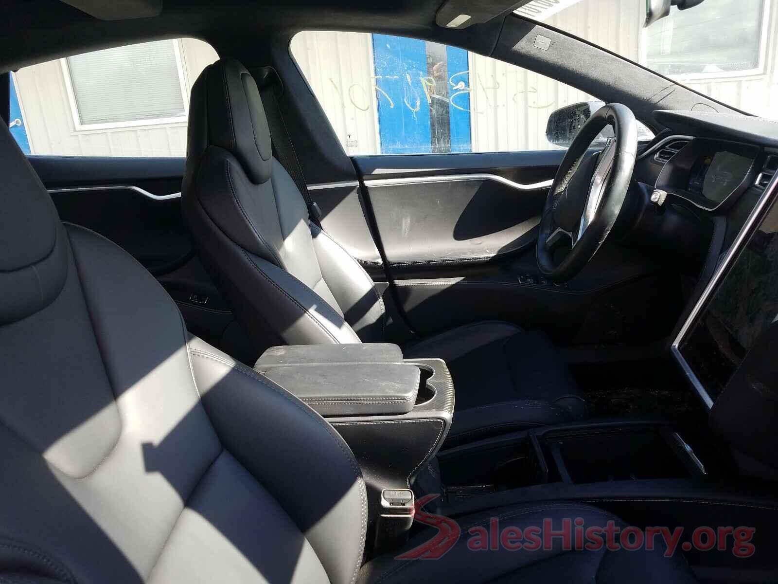 5YJSA1E28JF247582 2018 TESLA MODEL S