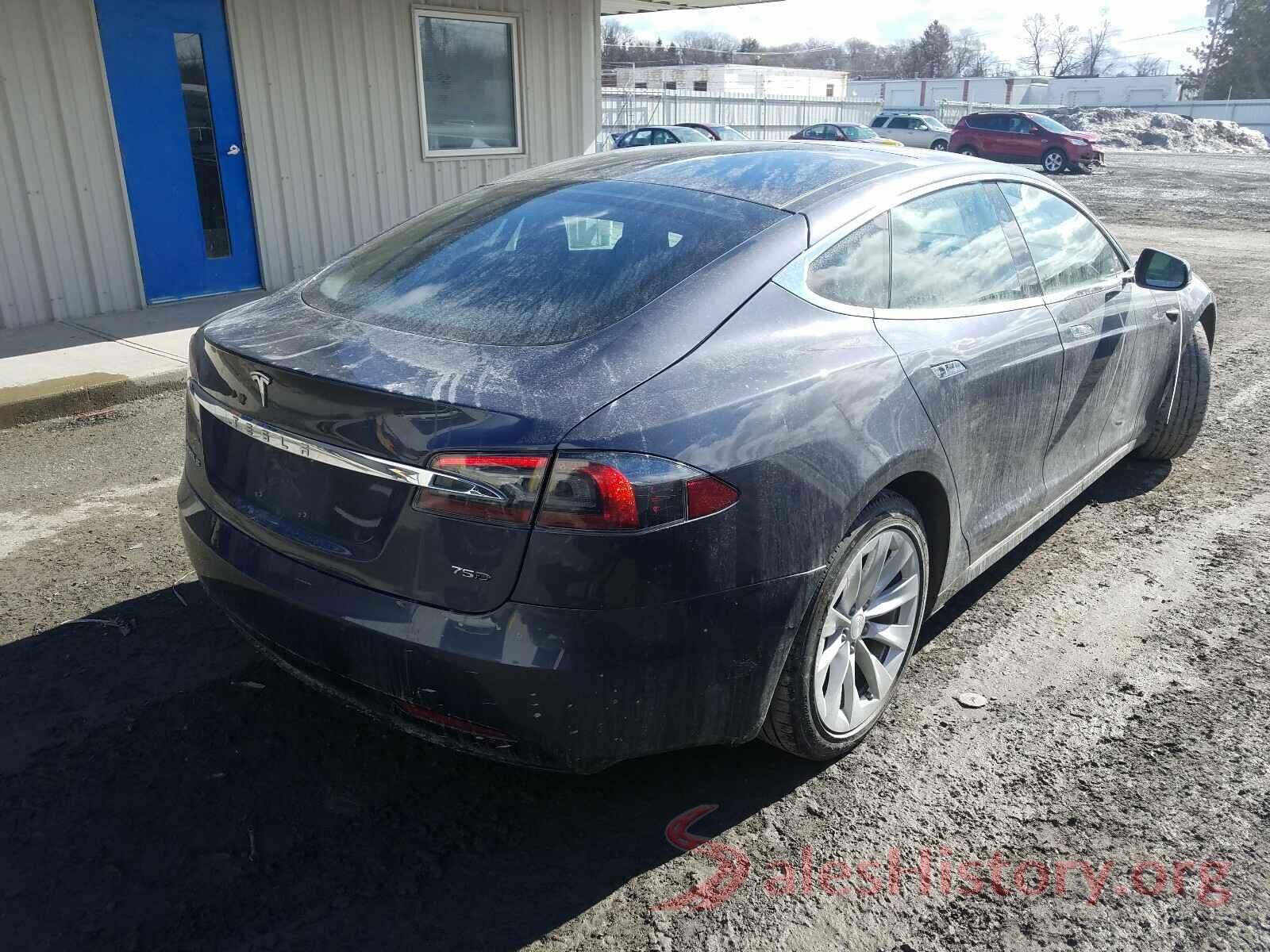 5YJSA1E28JF247582 2018 TESLA MODEL S