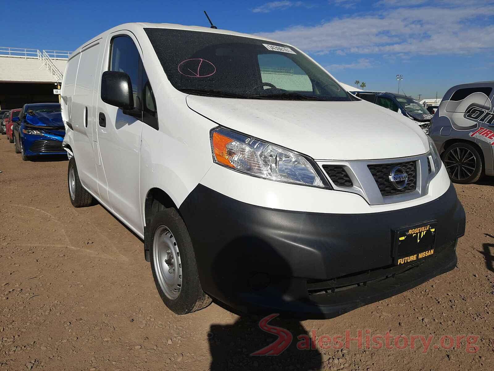 3N6CM0KN6JK703703 2018 NISSAN NV