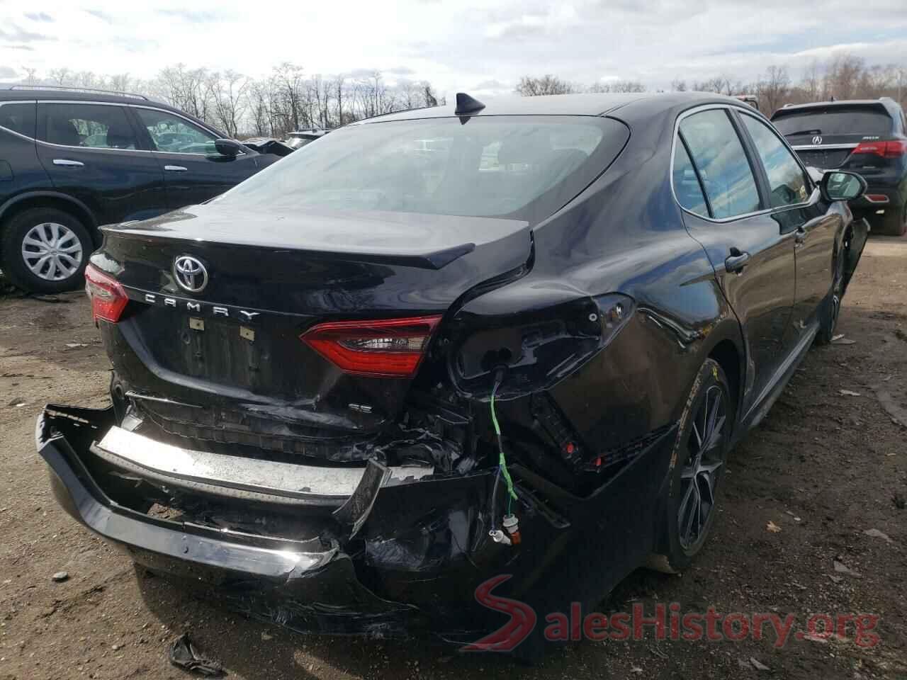 4T1G11AK0MU516984 2021 TOYOTA CAMRY