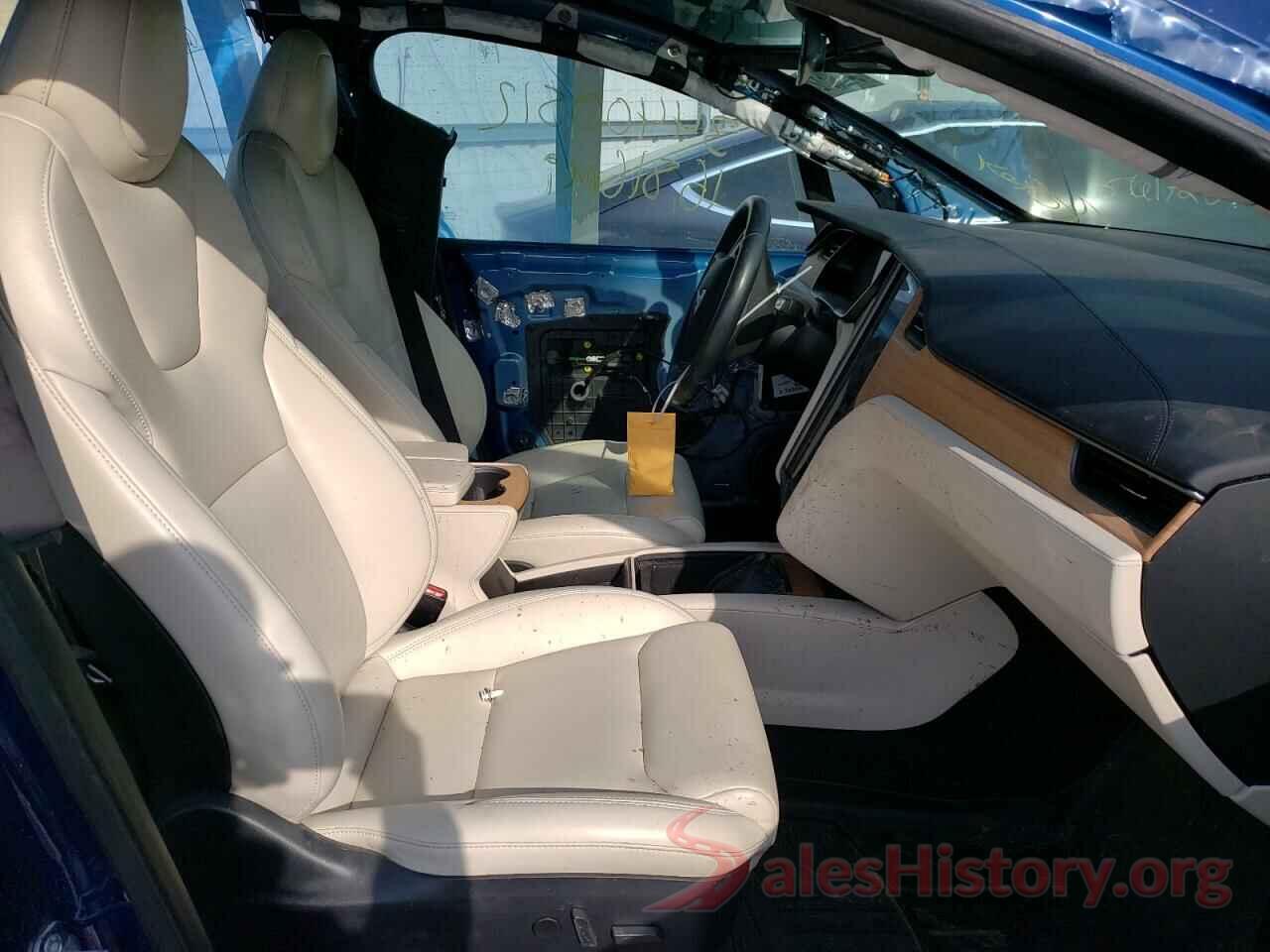 5YJXCDE29LF237227 2020 TESLA MODEL X