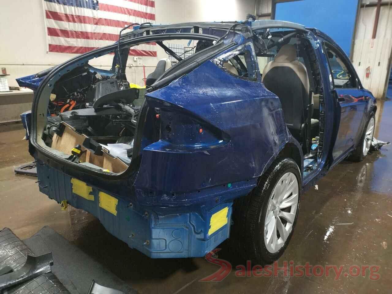 5YJXCDE29LF237227 2020 TESLA MODEL X