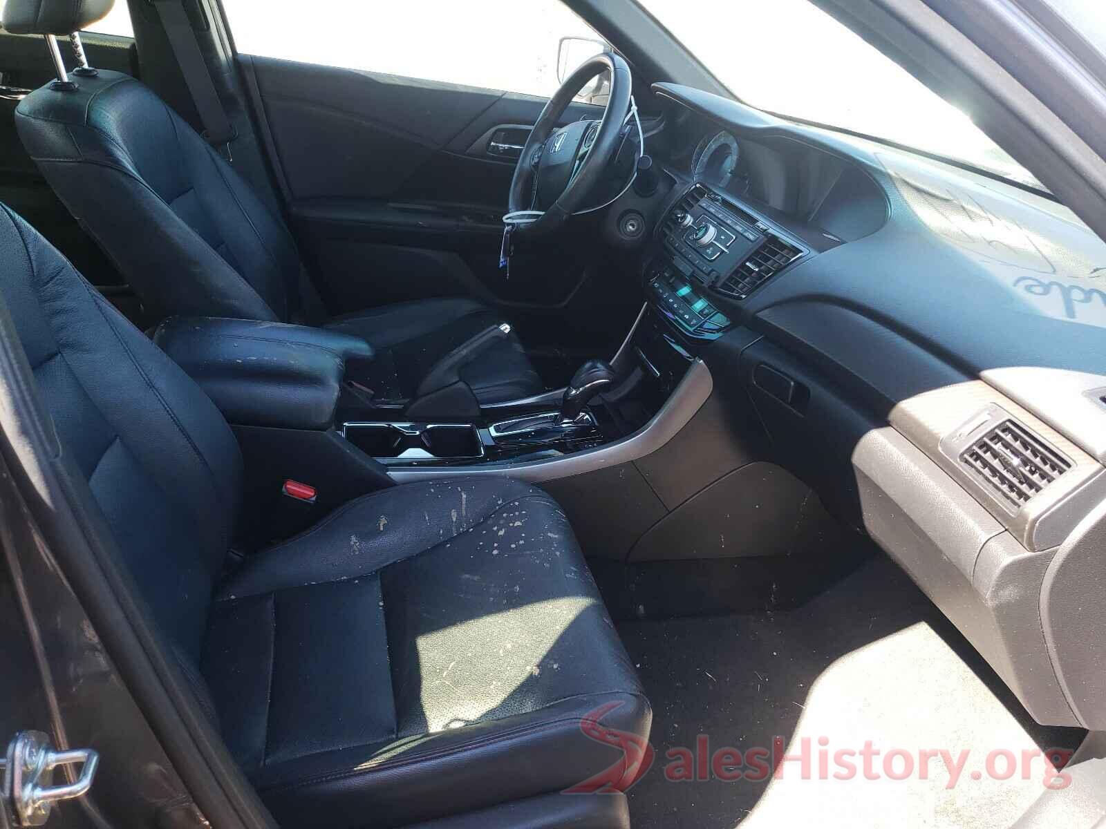 1HGCR2F17HA256609 2017 HONDA ACCORD