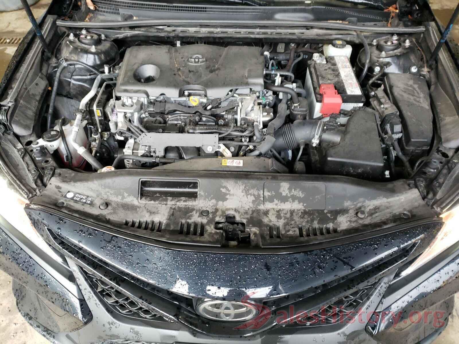 JTNB11HK8J3038816 2018 TOYOTA CAMRY