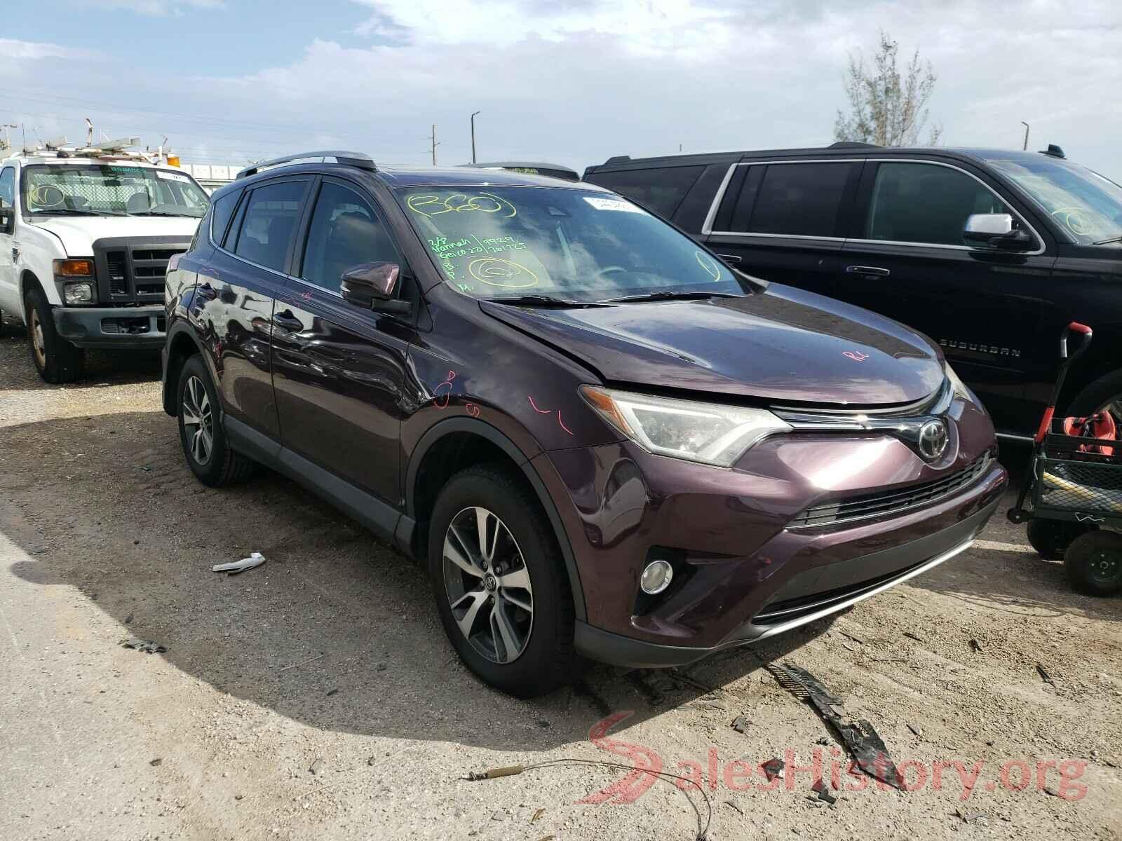 2T3WFREVXHW352558 2017 TOYOTA RAV4