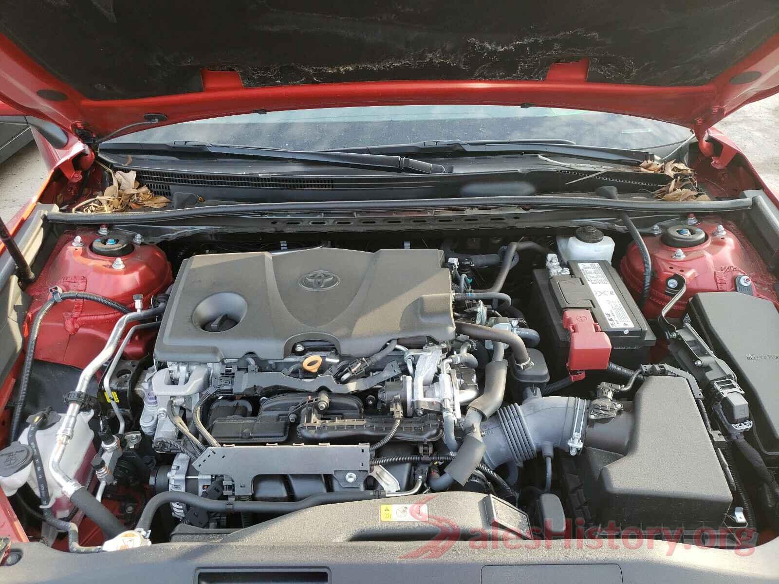 4T1B11HK5KU226821 2019 TOYOTA CAMRY