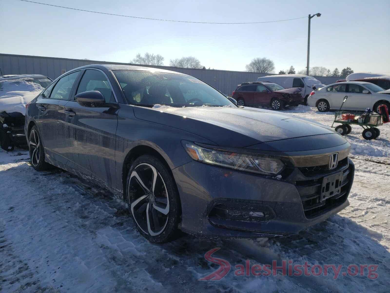 1HGCV1F35JA028640 2018 HONDA ACCORD