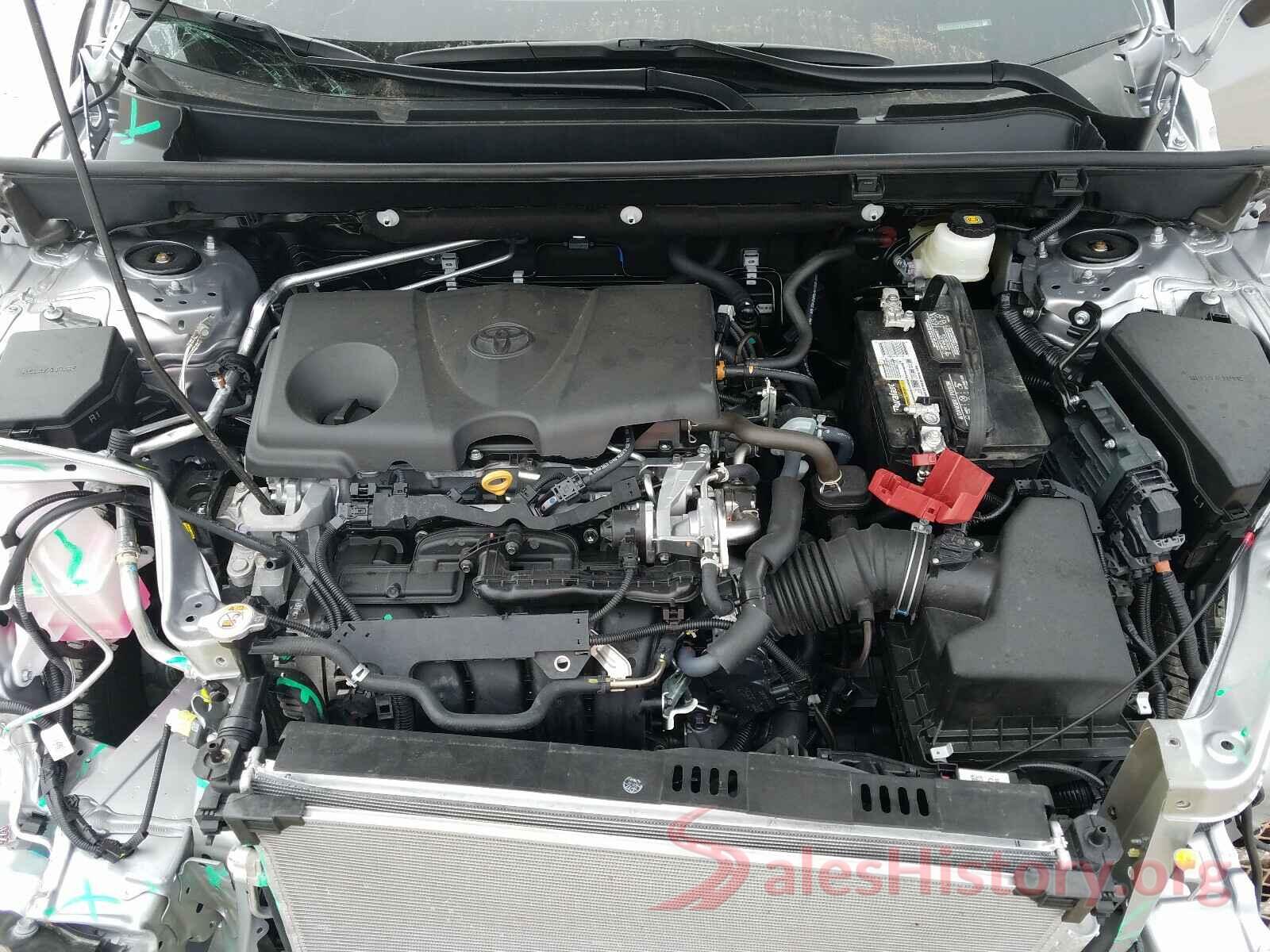 2T3H1RFV8MC098687 2021 TOYOTA RAV4