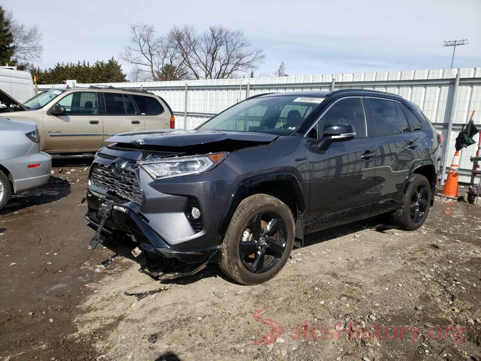 JTMEWRFV1KD506329 2019 TOYOTA RAV4