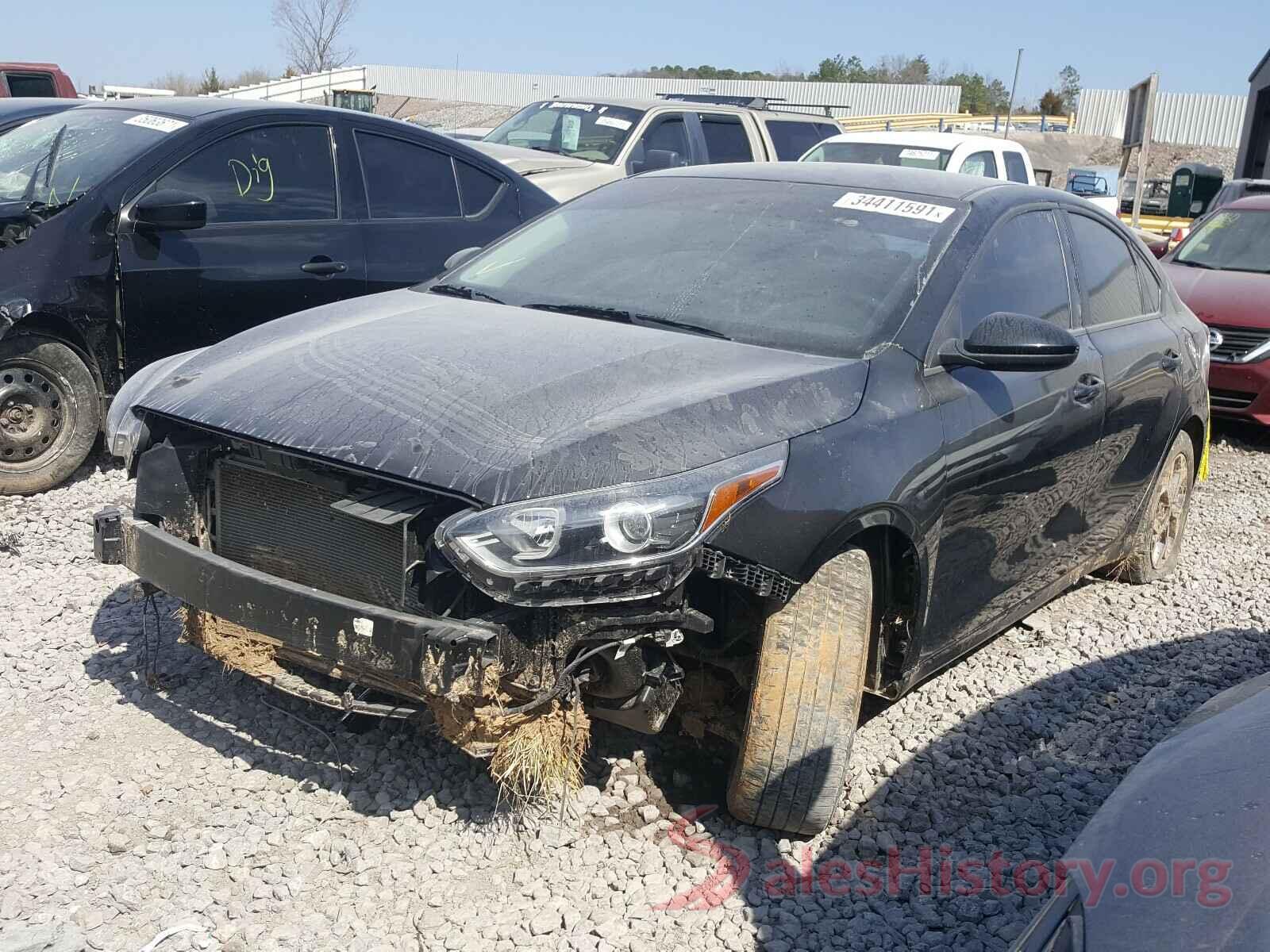 3KPF24AD1KE052065 2019 KIA FORTE