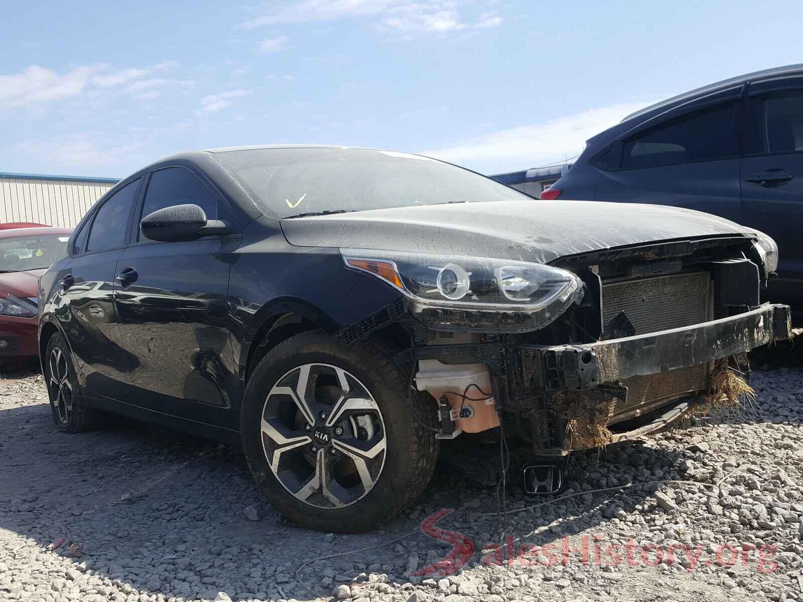 3KPF24AD1KE052065 2019 KIA FORTE