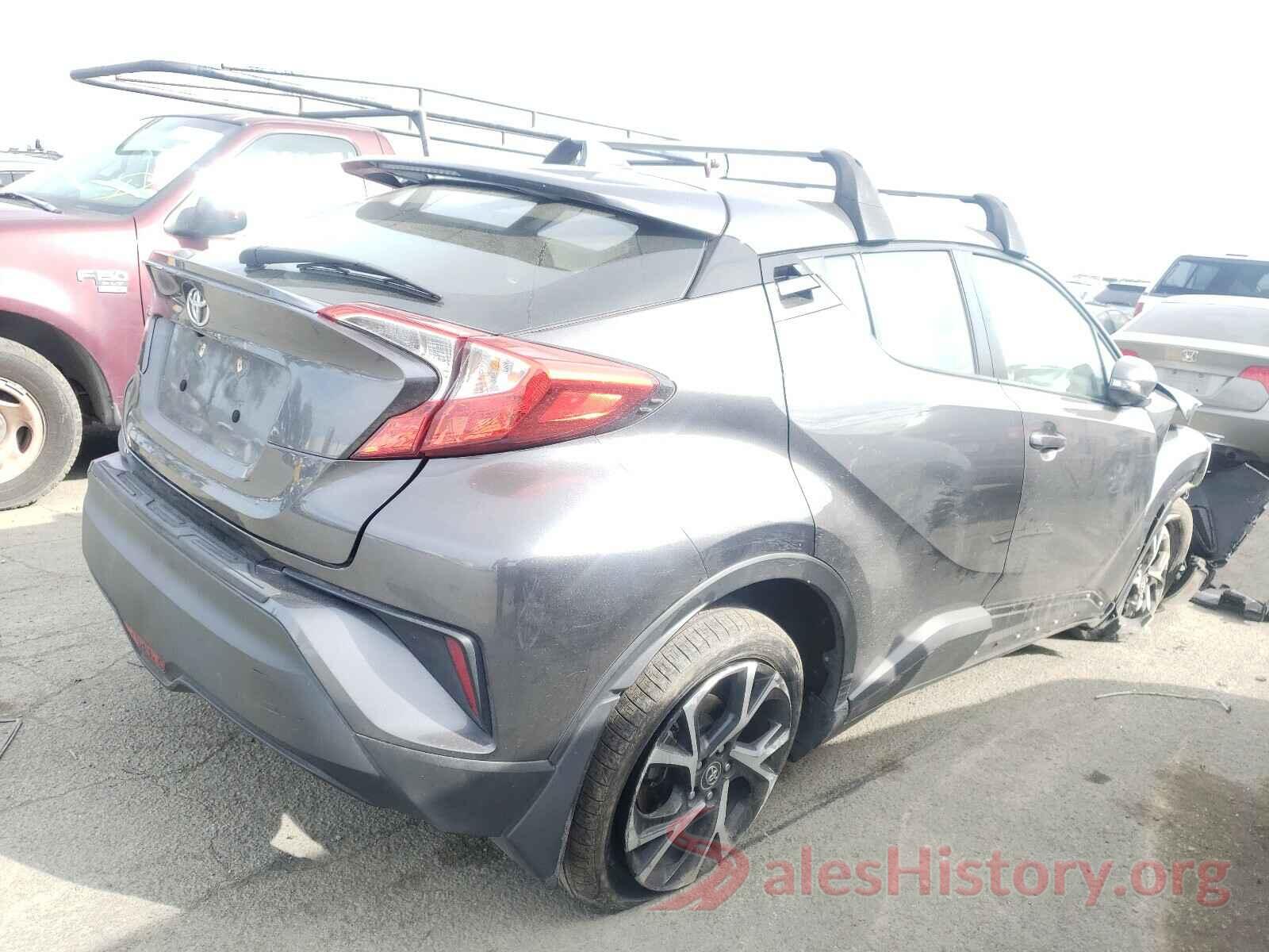 NMTKHMBX1JR051359 2018 TOYOTA C-HR