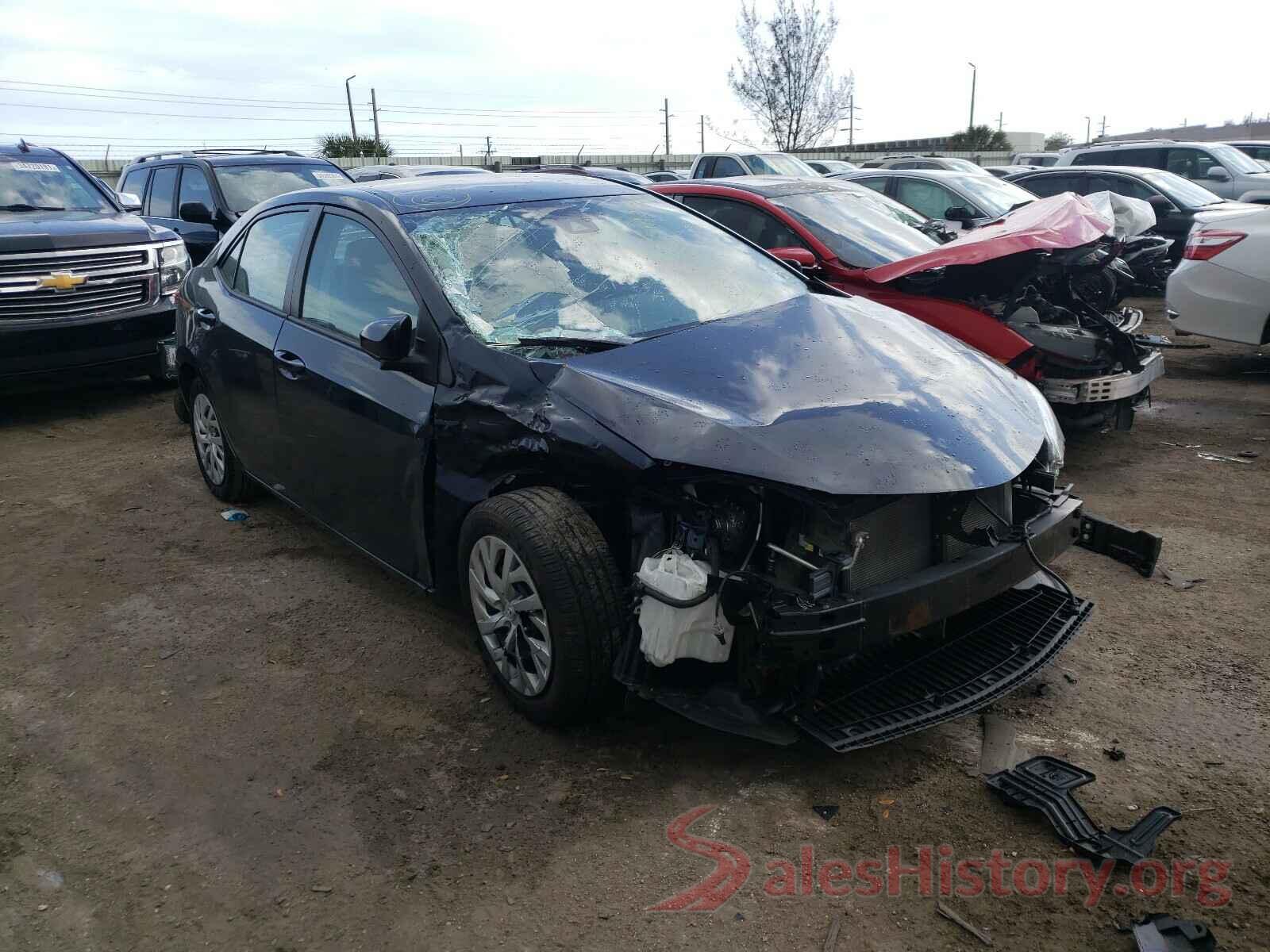 5YFBURHE1HP686987 2017 TOYOTA COROLLA