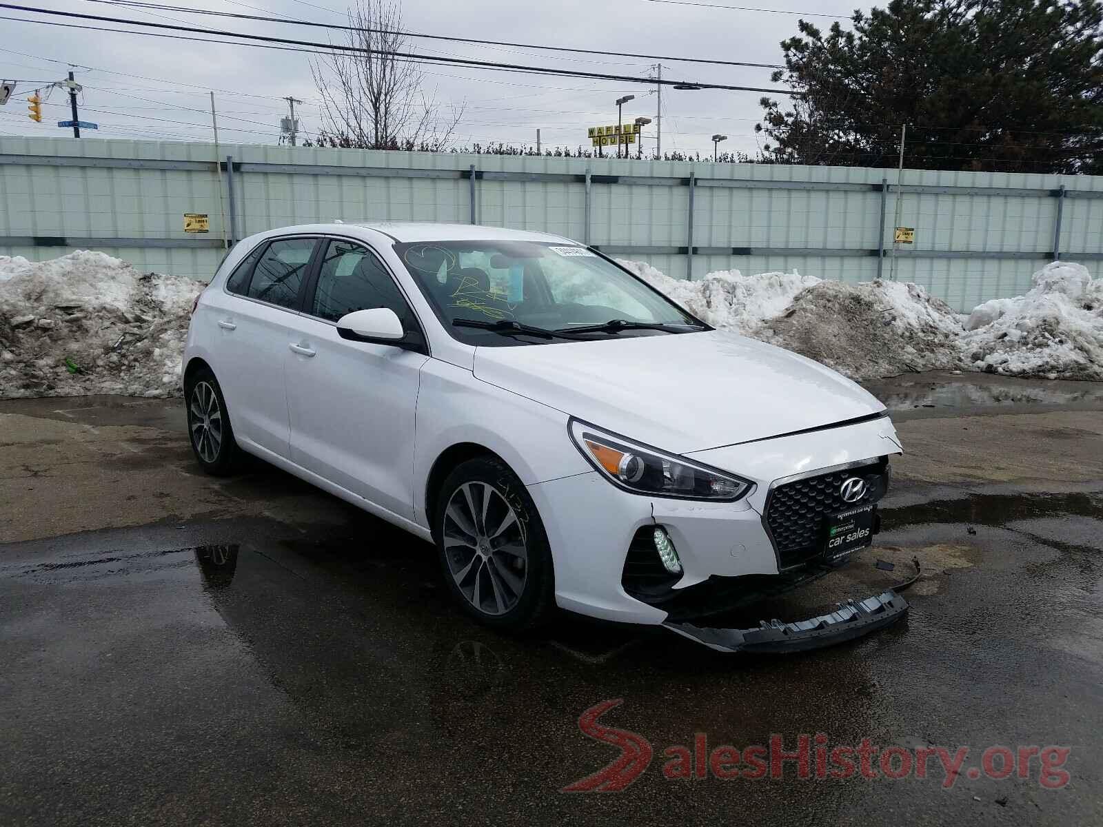 KMHH35LE4JU062229 2018 HYUNDAI ELANTRA